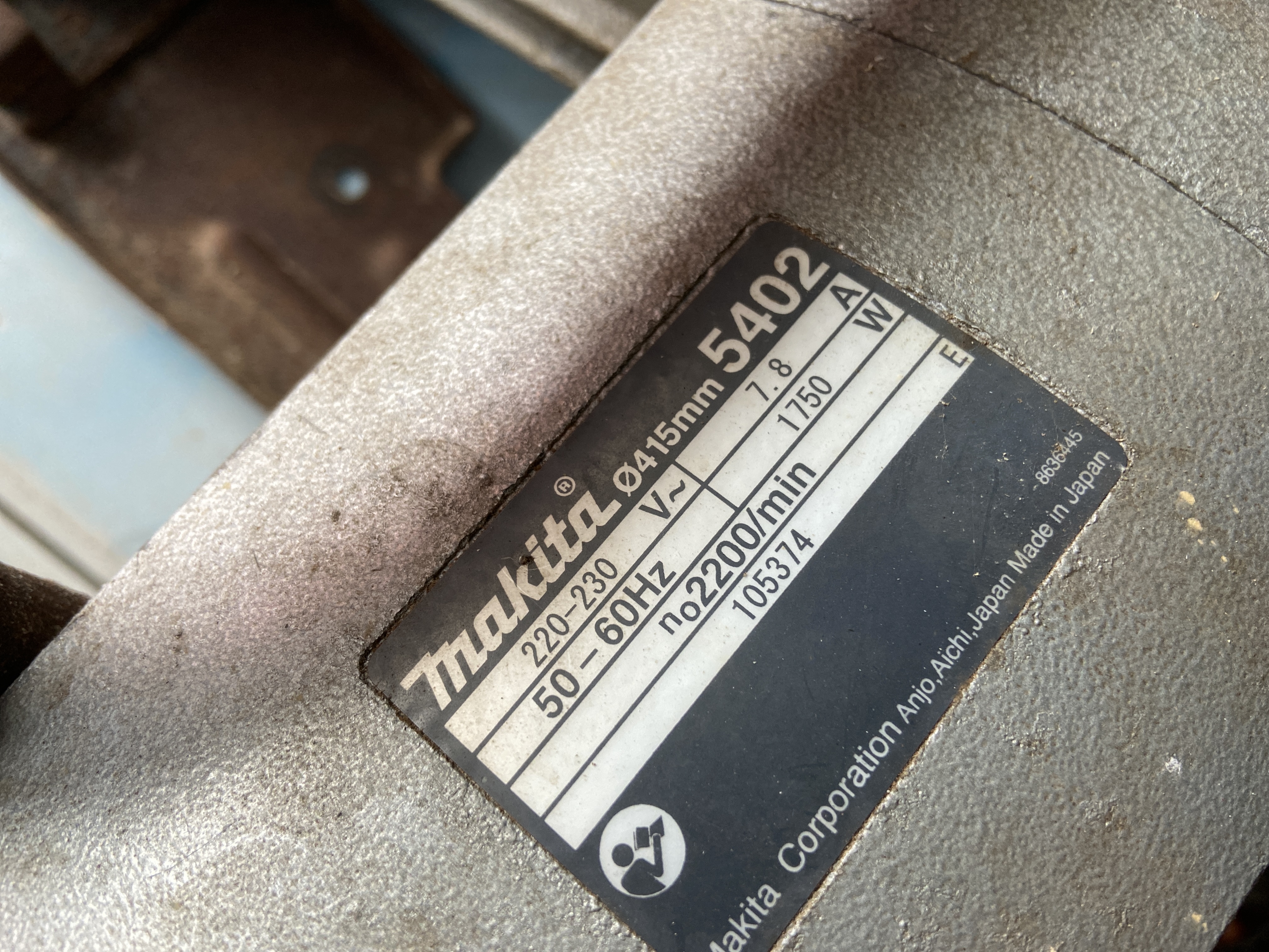 ขายเลื่อยวงเดือน 16นิ้ว makita ของเเท้เดิมๆ ครับ