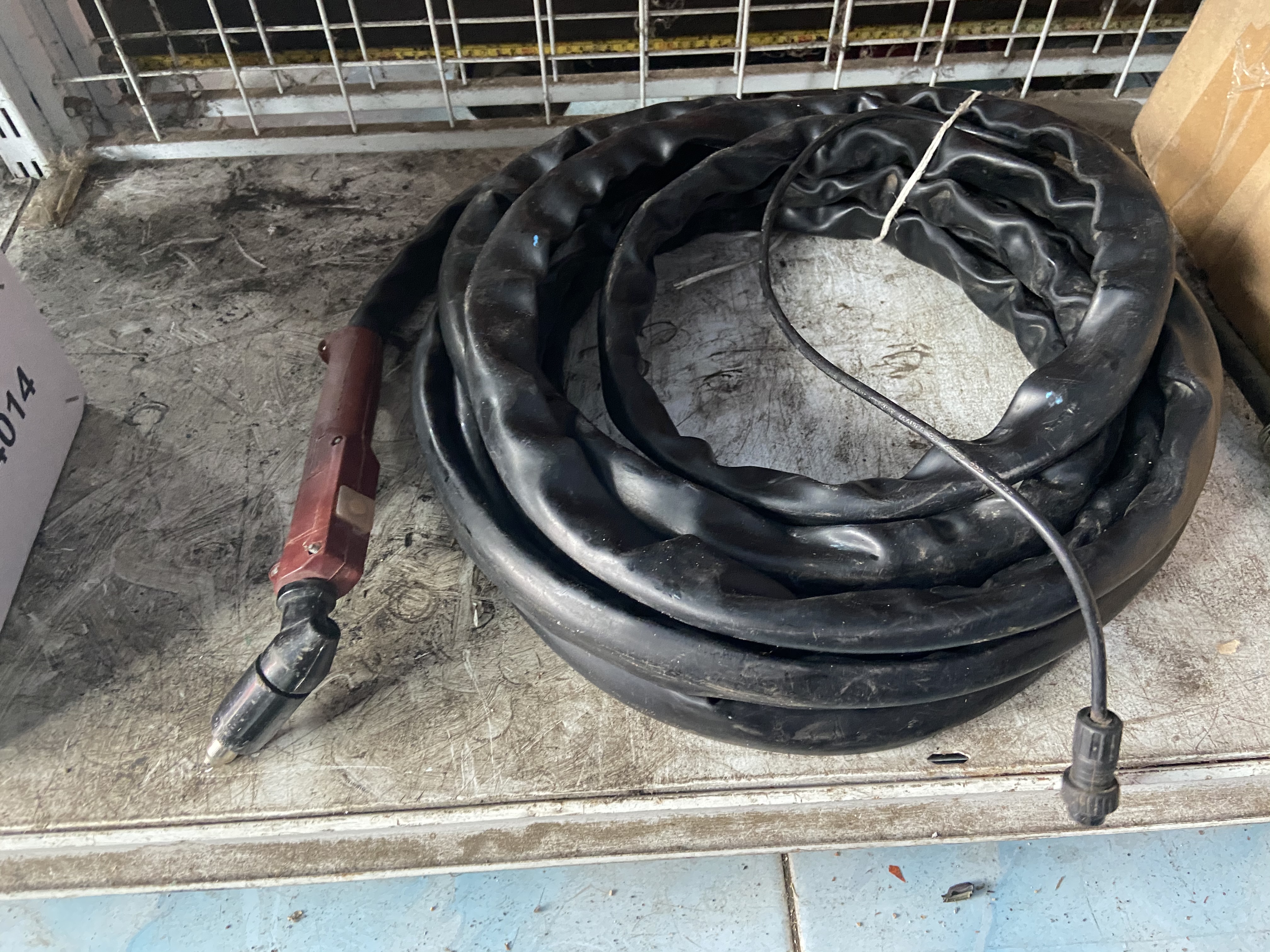 ขายเครื่องตัดพลาสมา Amweld cut40 มือสองครับ