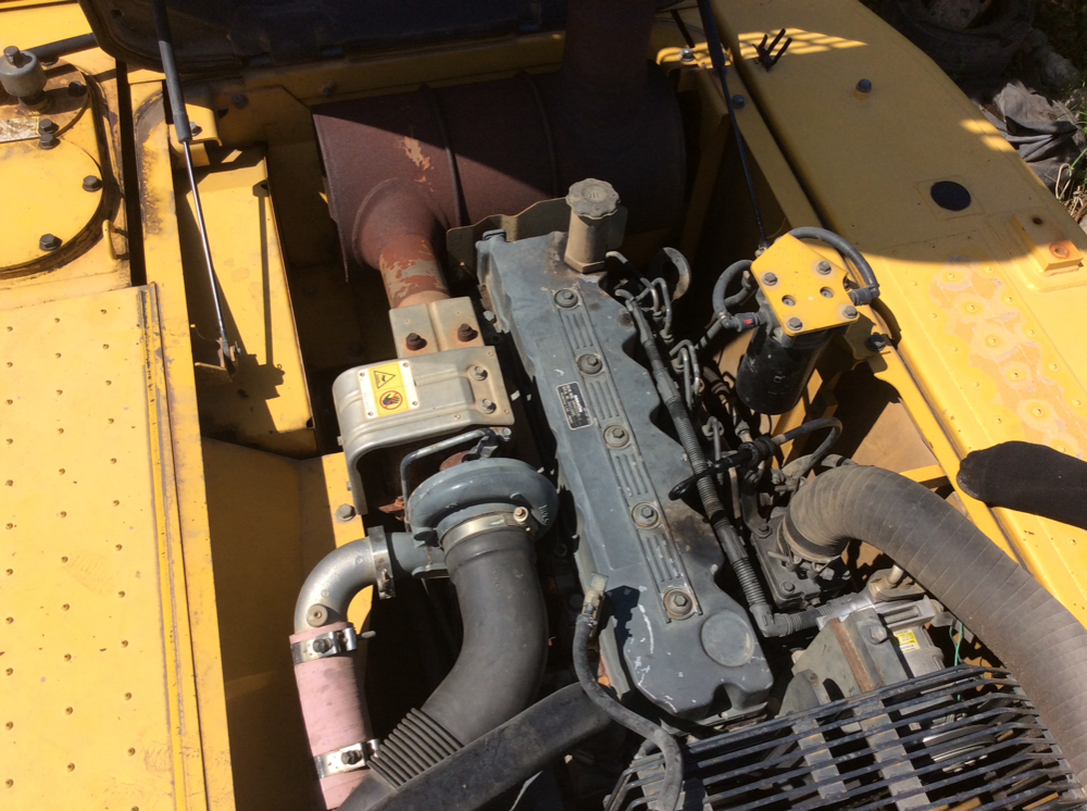 KOMATSU PC200 8MO ระบบไฟฟ้าครบ แน่นทุกจุด KOMATSU PC200 8MO ระบบไฟฟ้าครบ แน่นทุกจุด
