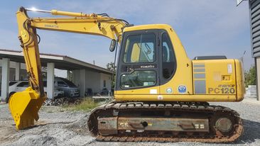 ขายรถขุดนำเข้าญี่ปุ่นKOMATSU PC130-6EO สภาพพร้อมใช้จริง สนใจติดต่อ 081-986-3811