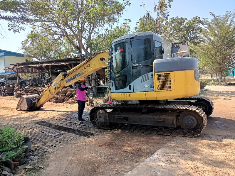 ขายkomatsu 128us-2eo พร้อมใช้