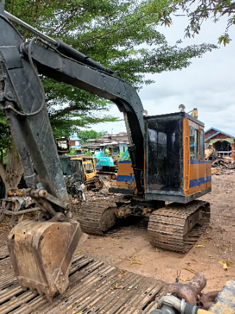 ขาย แบคโฮ komatsu 10ht-2 พร้อมใช้