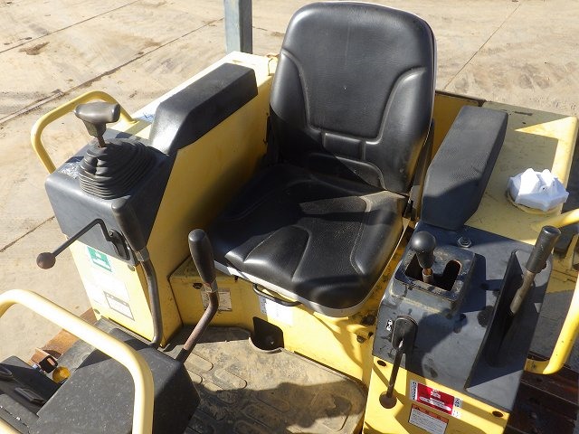 KOMATSU D21A-8 ปี 2005, 2097 ชั่วโมงแท้ รถสวยมากครับ KOMATSU D21A-8 ปี 2005, 2097 ชั่วโมงแท้ รถสวยมากครับ