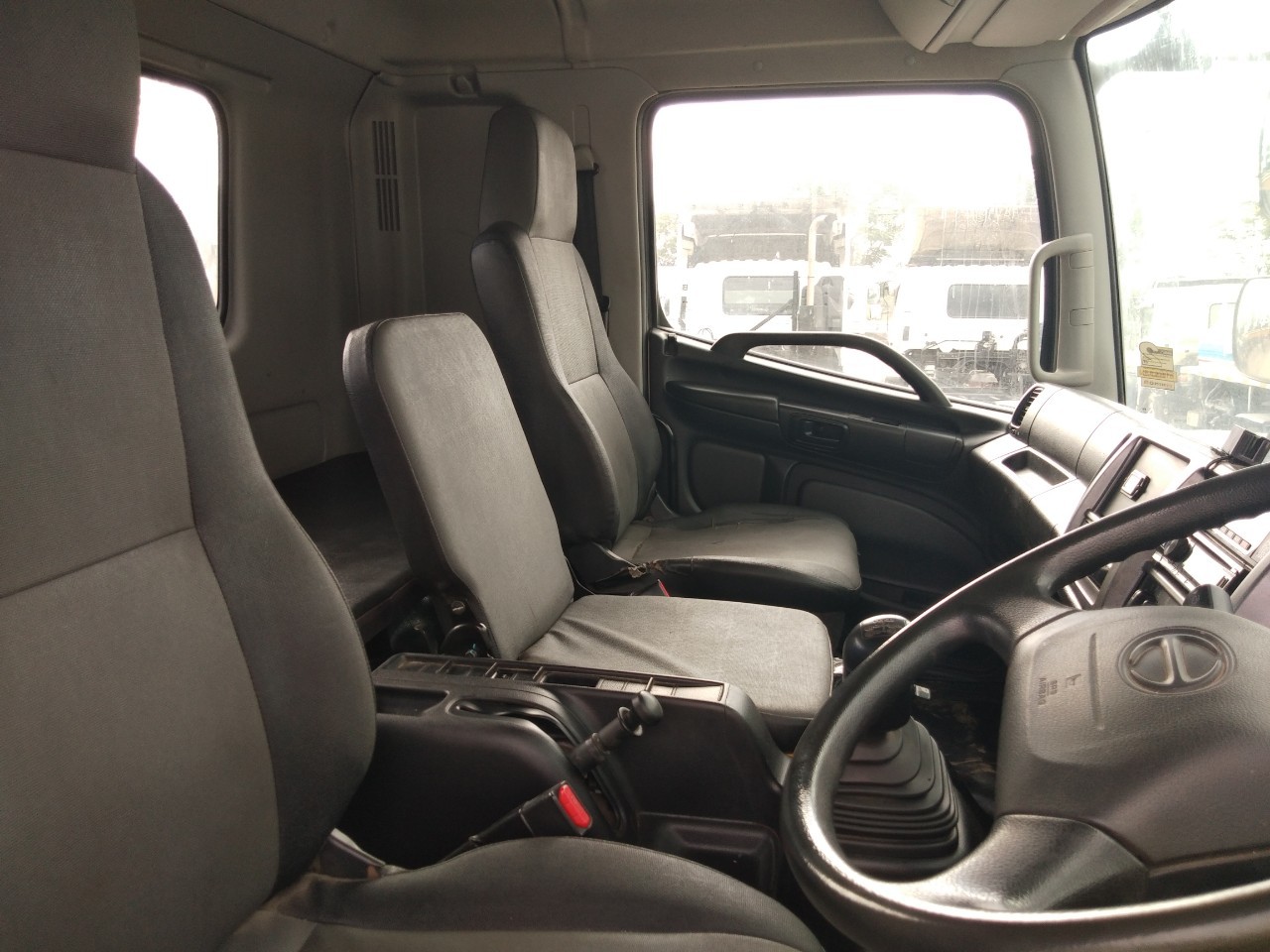 HINO FM1A344 ปี60 ฮุคลิฟฟ์สิบล้อ สองเพลารถสวย ไมล์วิ่งน้อย