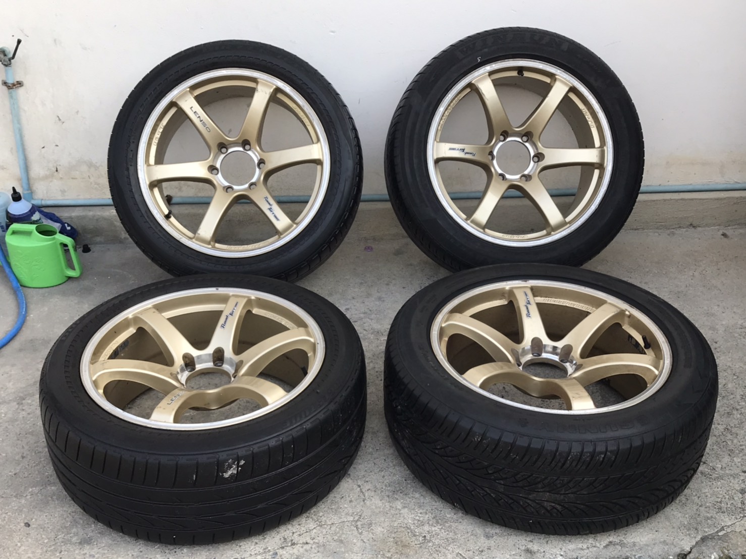 ล้อแม็กขอบ20นิ้ว6รู แถมยาง สวยๆ ชุดนี้ลดราคาเหลือ 6900 บาท ล้อแม็กขอบ20นิ้ว6รู แถมยาง สวยๆ ชุดนี้ลดราคาเหลือ 6900 บาท