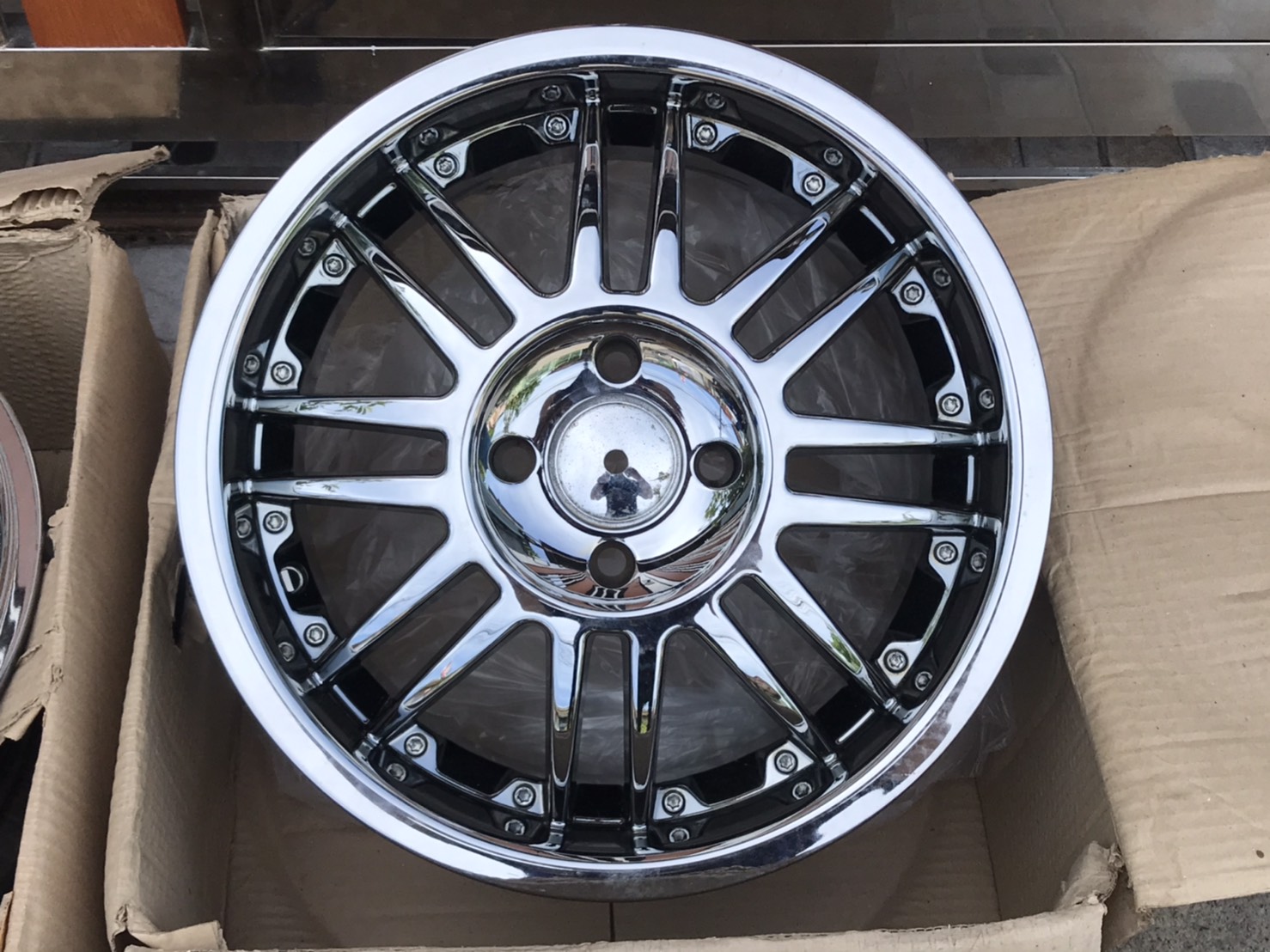 ล้อแม็ก ล้อใหม่ขอบ15นิ้ว4รู100 สวยๆ ชุดนี้ลดราคาเหลือ 3900 บาท ล้อแม็ก ล้อใหม่ขอบ15นิ้ว4รู100 สวยๆ ชุดนี้ลดราคาเหลือ 3900 บาท