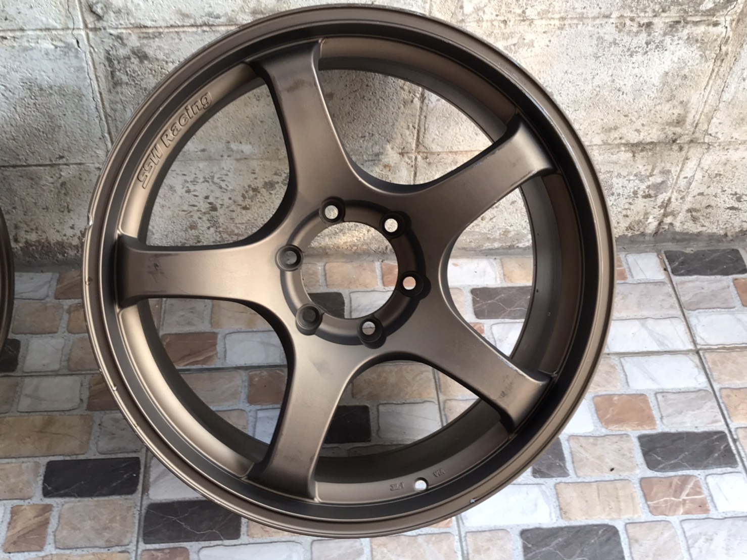 ล้อแม็กขอบ20นิ้ว6รูสวยๆ ชุดนี้ลดราคาเหลือ 7700 บาท ล้อแม็กขอบ20นิ้ว6รูสวยๆ ชุดนี้ลดราคาเหลือ 7700 บาท