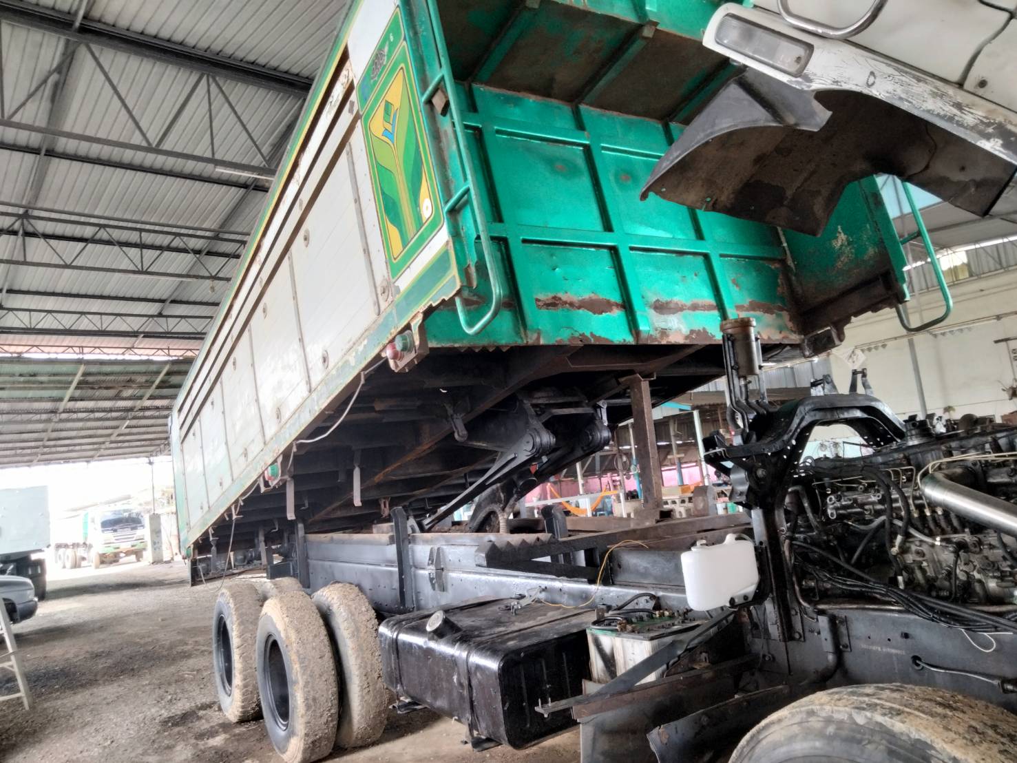 06/04/64.ขาย10ล้อดั้มพ์ISUZU 270ปี48 ขอคอมนอก10,000 06/04/64.ขาย10ล้อดั้มพ์ISUZU 270ปี48 ขอคอมนอก10,000