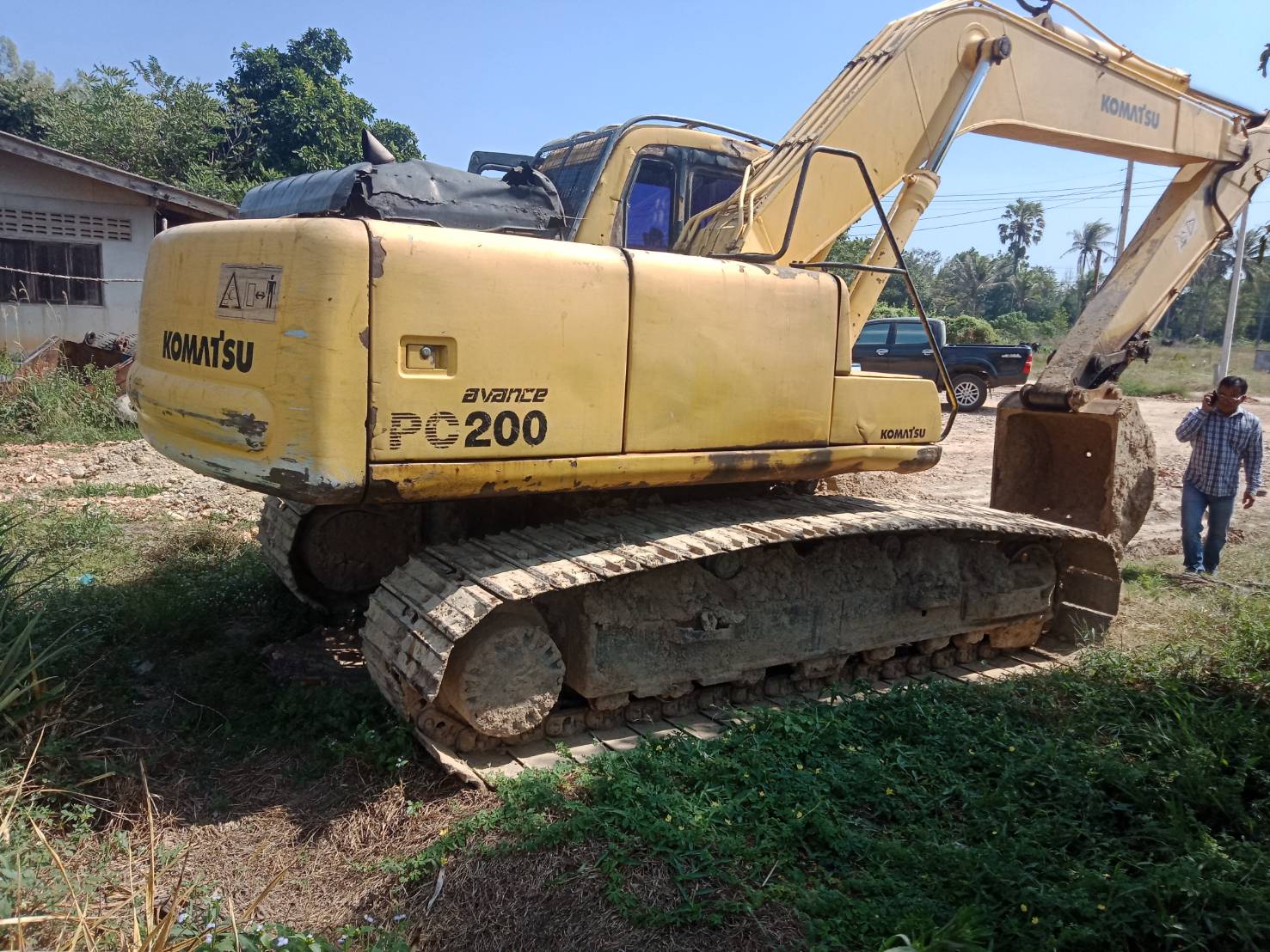 15/12/63.ขายKOMATSU PC200-6 15/12/63.ขายKOMATSU PC200-6