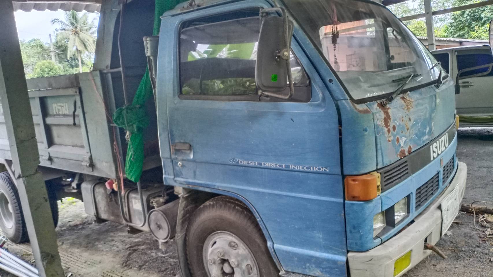 26/12/63.ขายหกล้อดั้มพ์ISUZU NPR115 ปี37