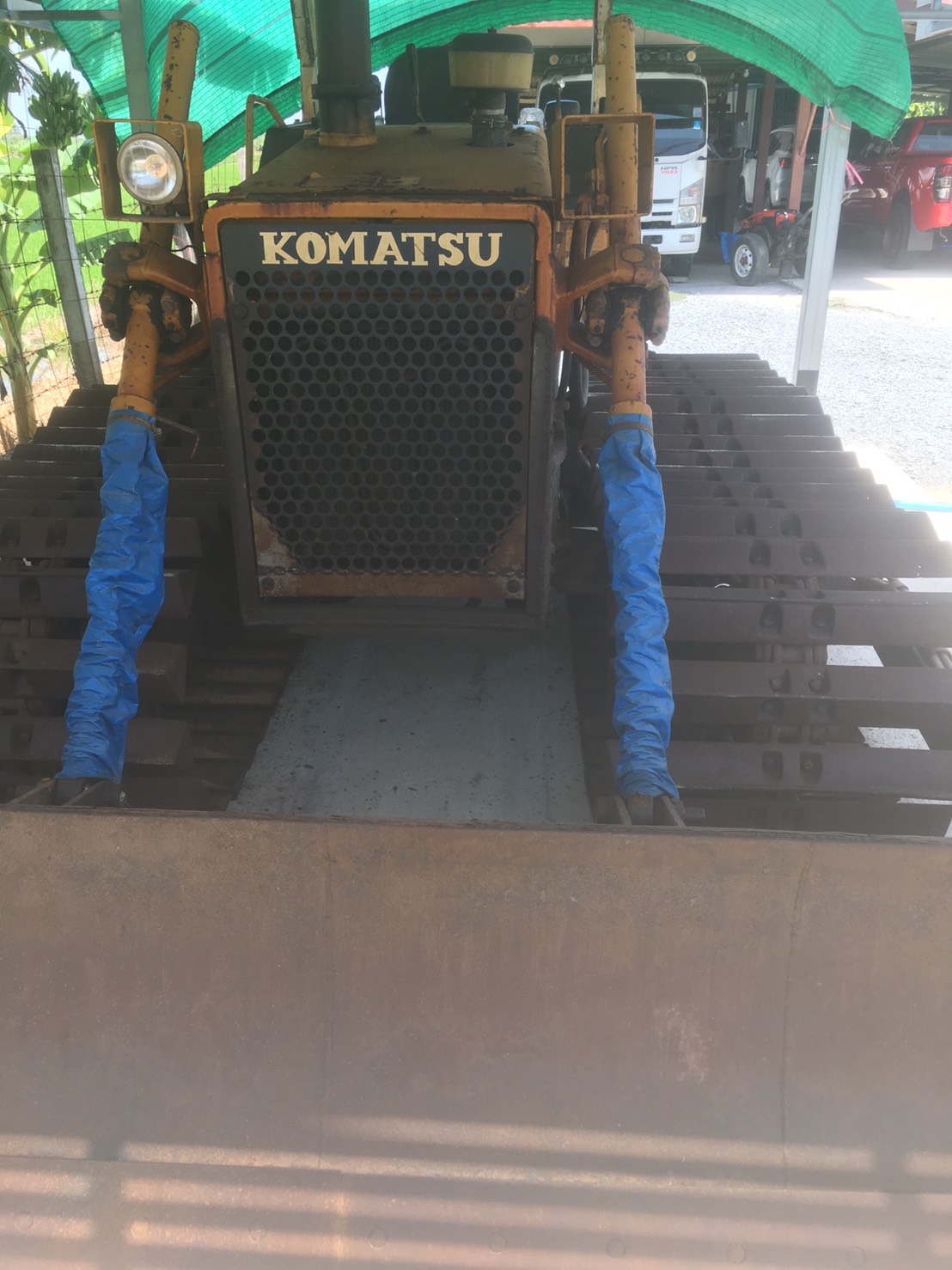18/08/64.ขายแทรคเตอร์KOMATSU D20P-6