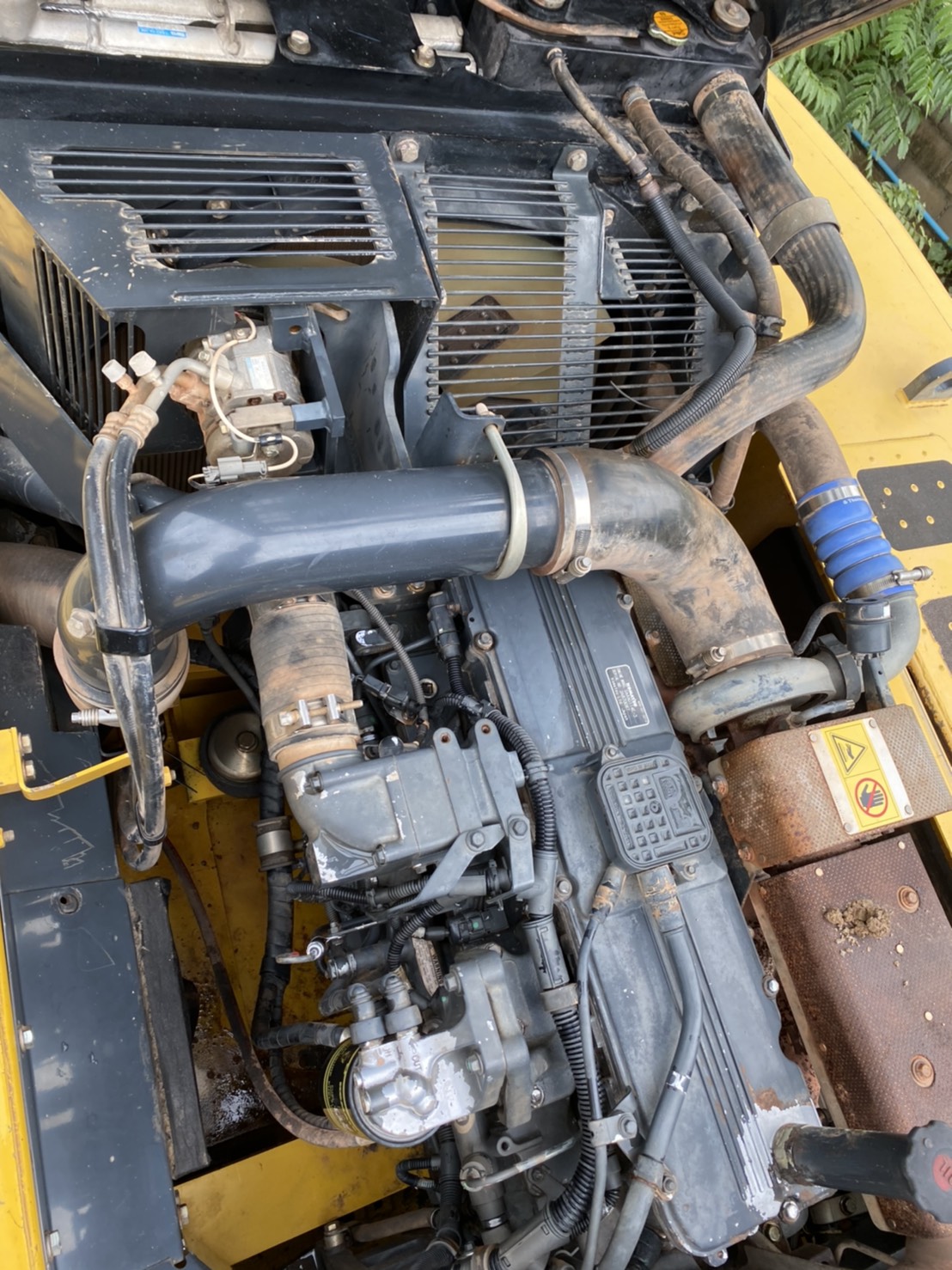 23/10/63.KOMATSU PC300-8 รถสวยพร้อมใช้เอกสารอินวอย