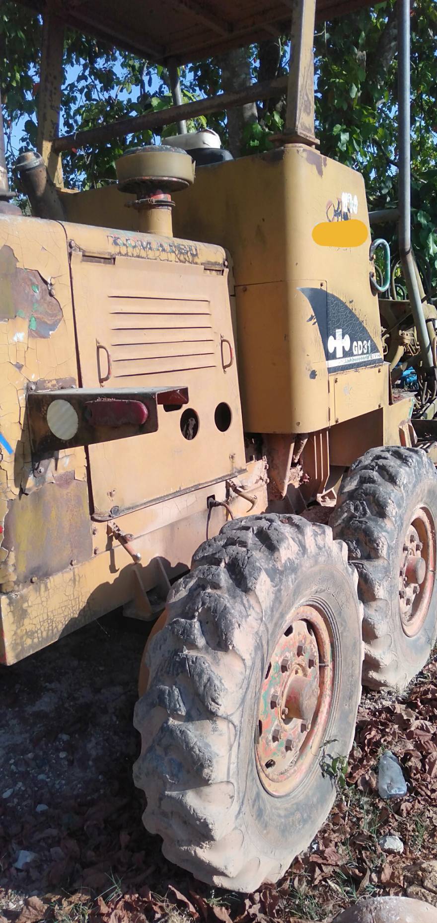 06/04/64.ขายรถเกรดKOMATSU GD31