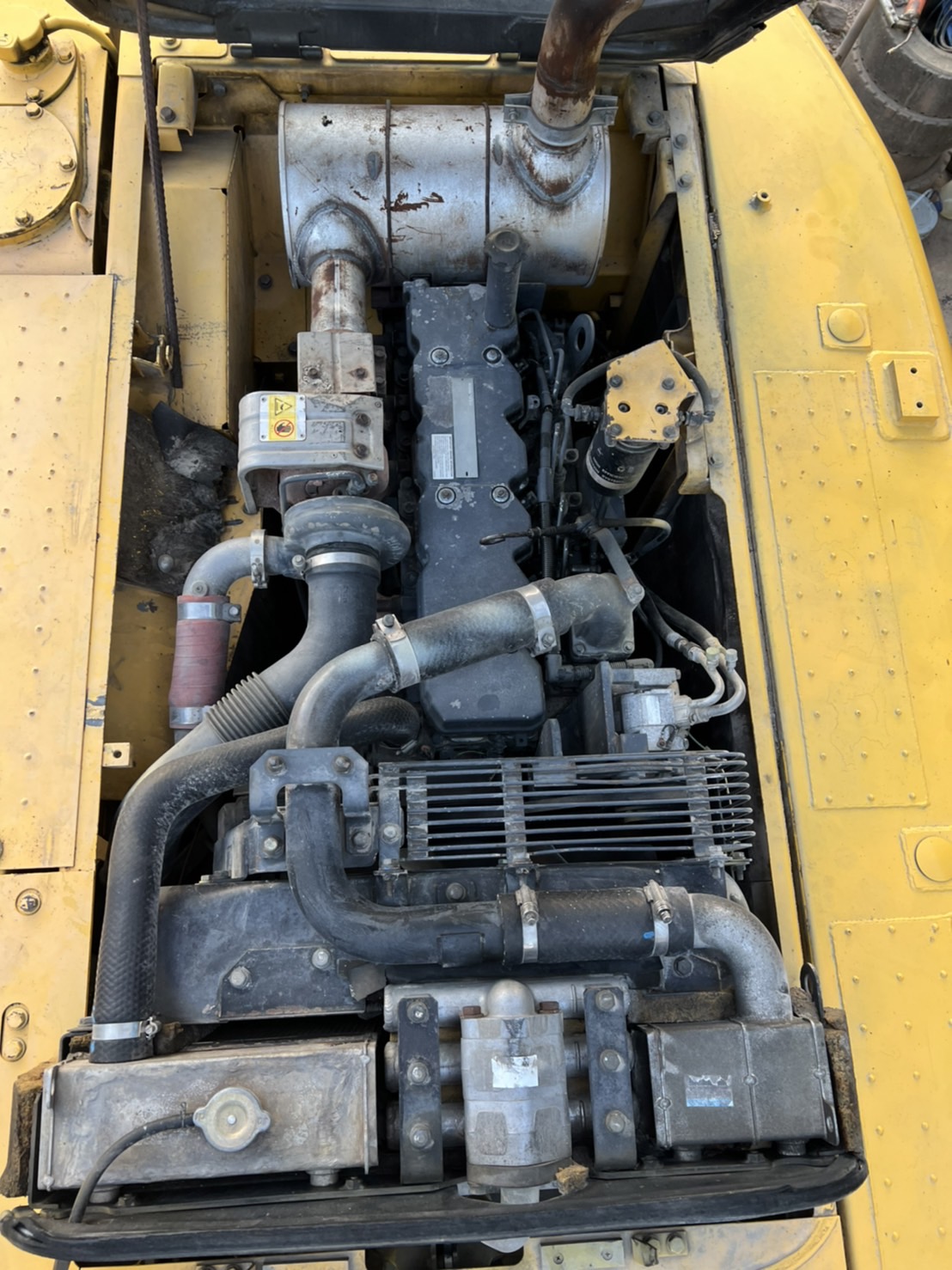10/01/65.ขายKOMATSU PC200-8