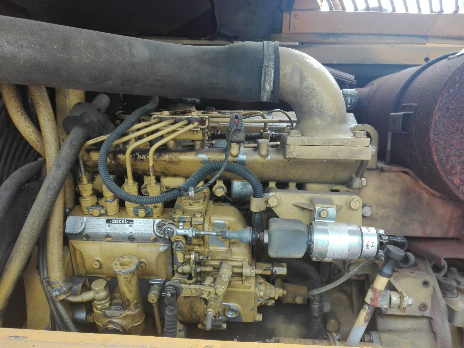 KOMATSU PC60-7 เก่าญี่ปุ่นมี2คันราคา690,000กับ550,000 เอกสารใบแจ้งจำหน่ายสภาพสวย โทร083-181-4922สุ