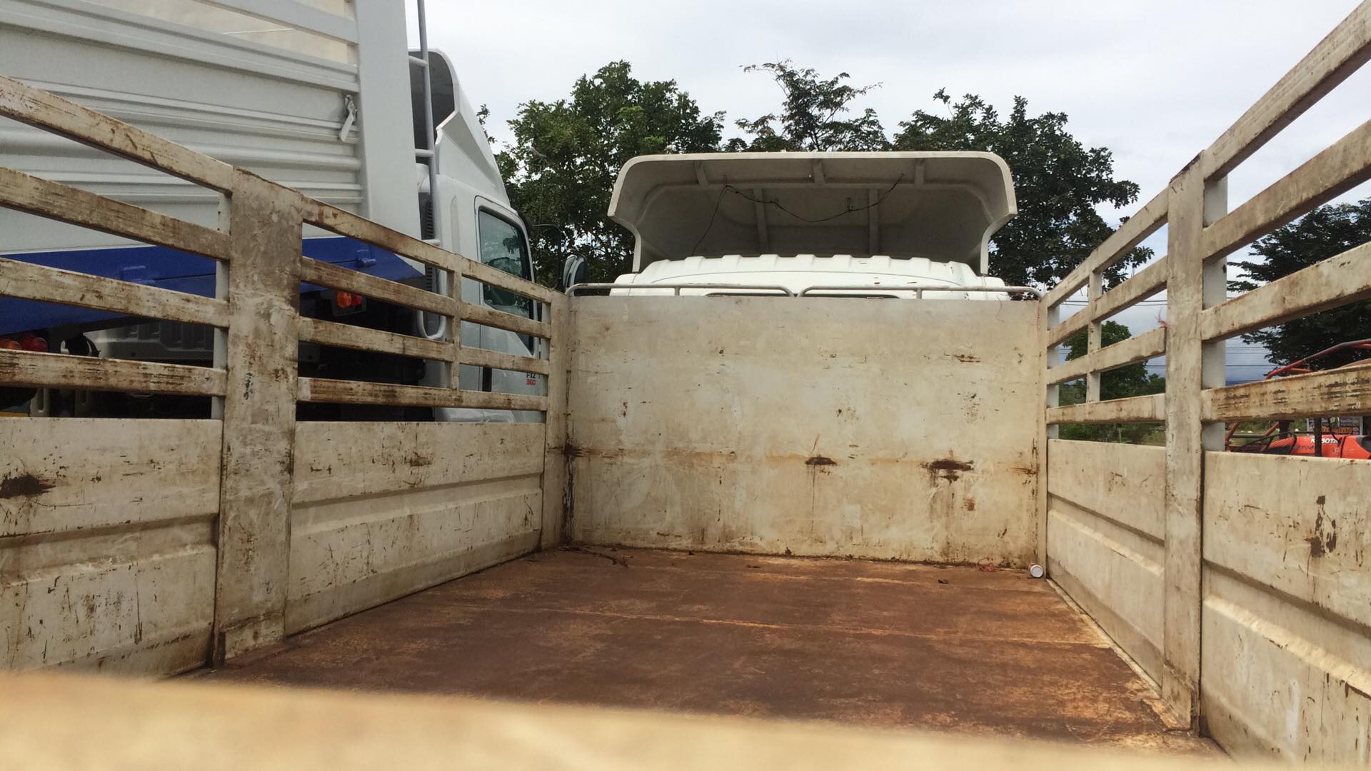 อีซูซุ 210 ปี 54  สนใจติดต่อ 088-3967913 เจ๊มยุรี, 089-2942810 เฮียอู๊ด