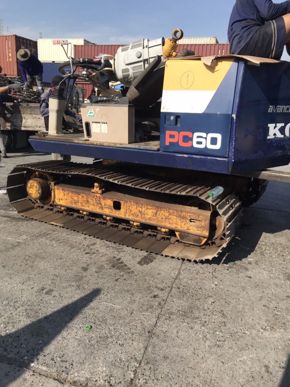 ขายรถขุดนำเข้าจากญี่ปุ่น komatsu pc60-6 สภาพสวยพร้อมใช้งานระบบสมบูรณ์สนใจสอบถามได้’ที่089-2579650