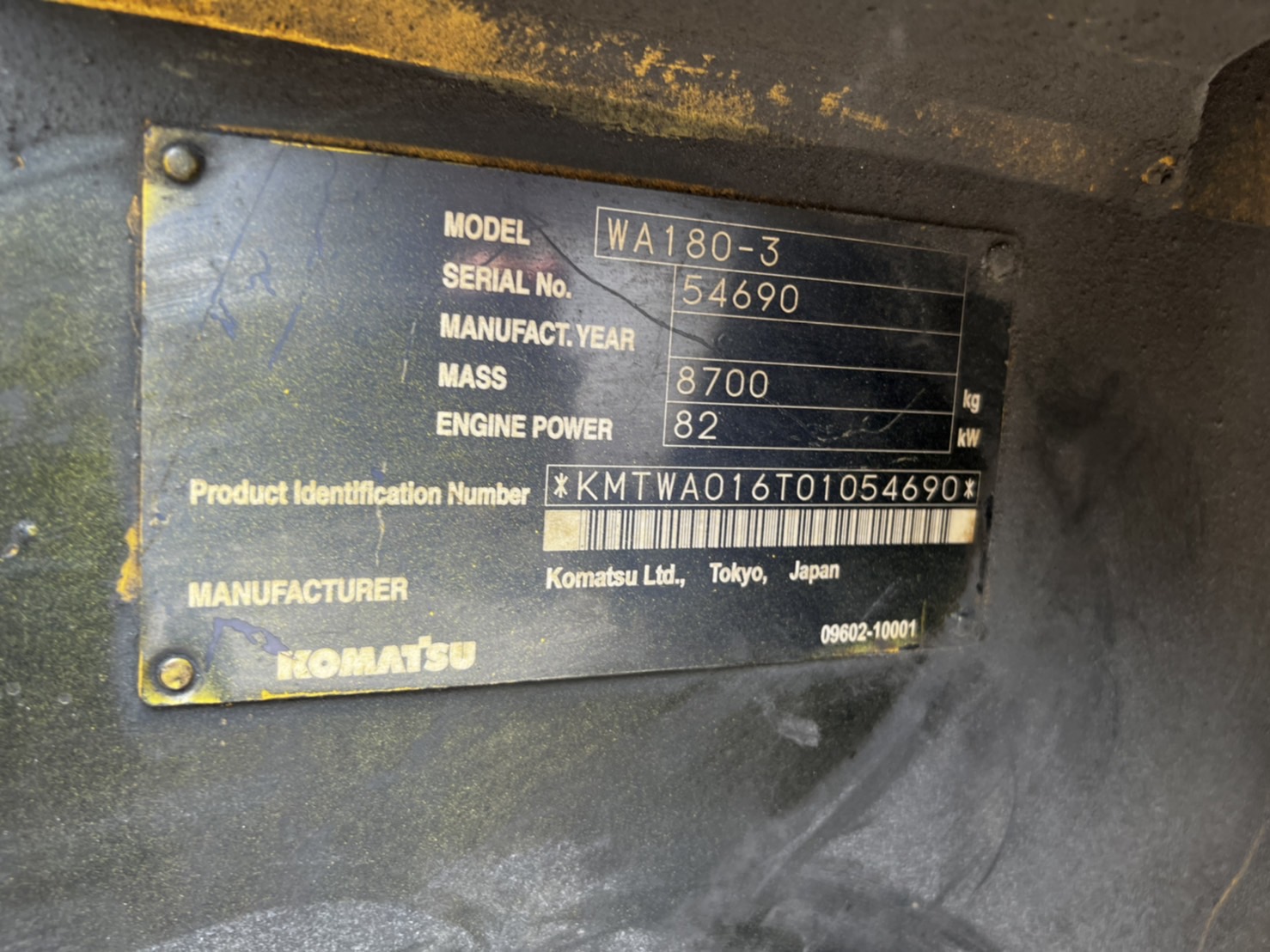 ขายรถตักลอยาง KOMATSU WA180-3 เเขนยาว สภาพดีพร้อมใช้งาน