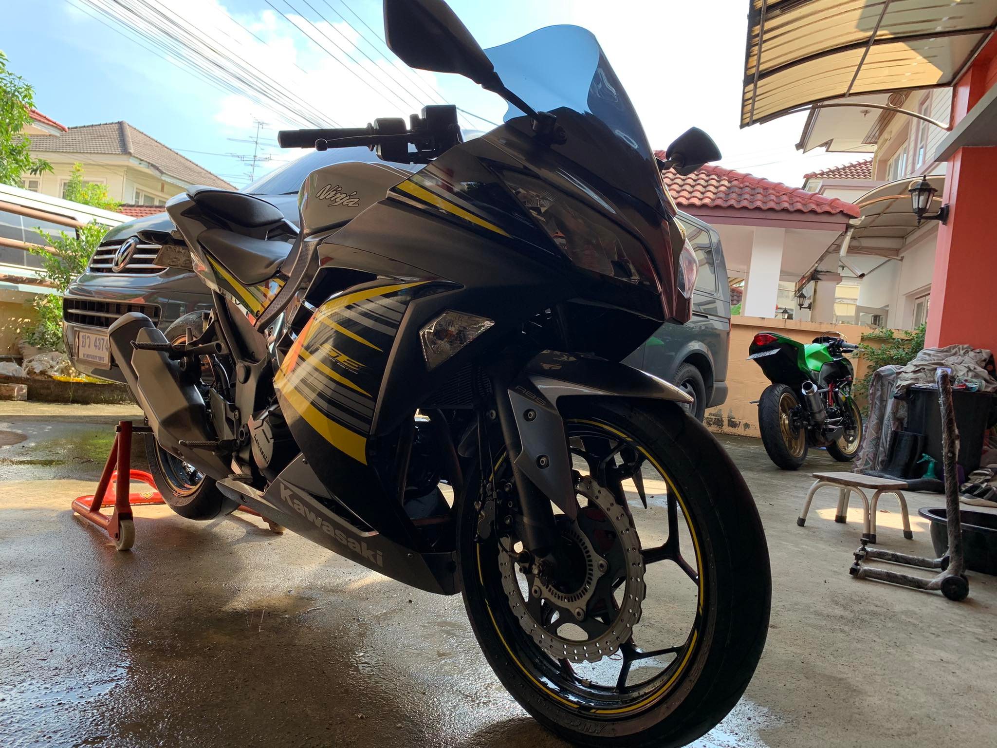 Kawasaki Ninja 300 ABS สูบคู่  รถสวย เล่มสวย ทะเบียนสวย ราคาสวย