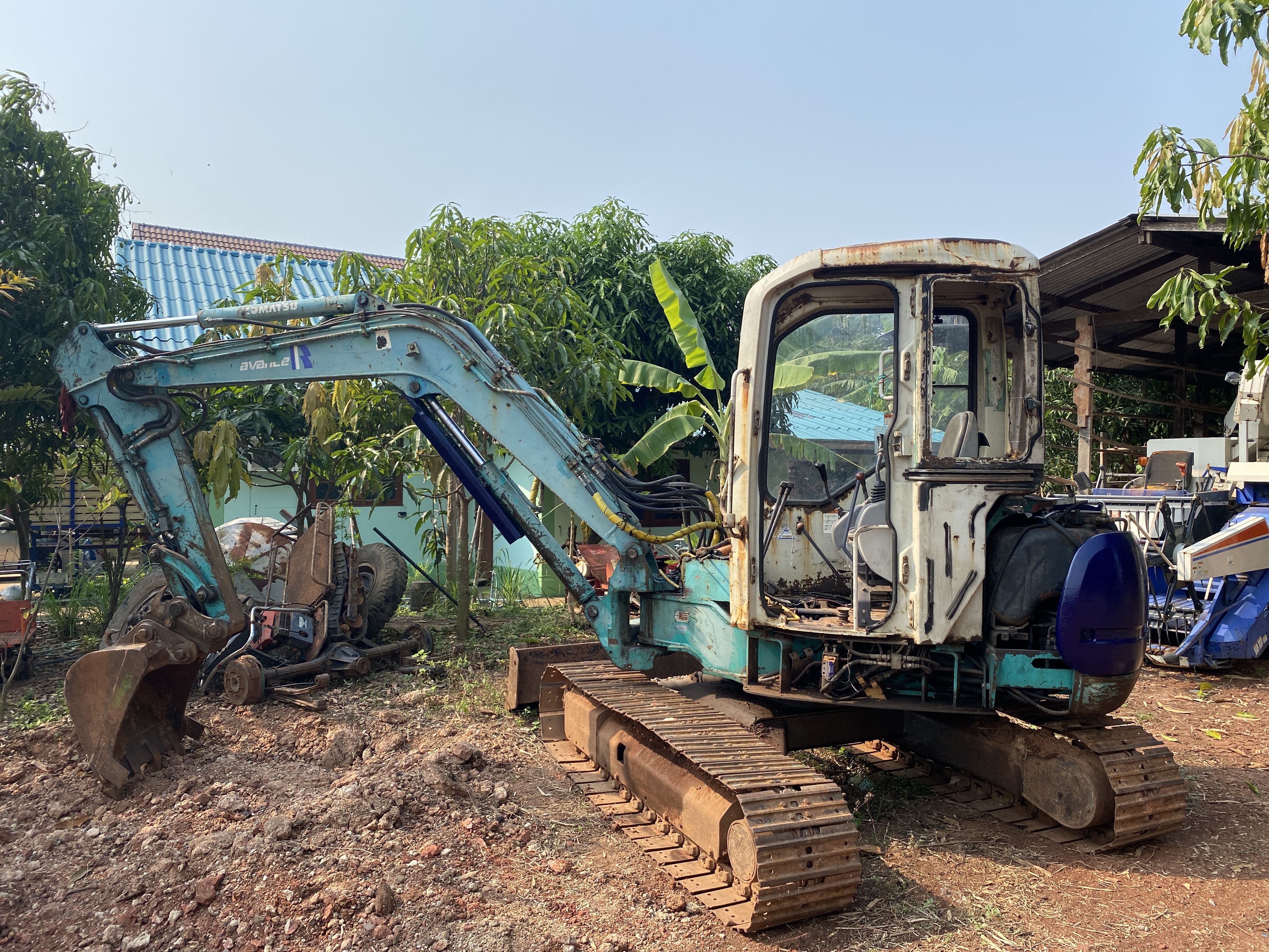 ขาย pc40-8 ใช้งานได้ปกติ ตามสภาพ