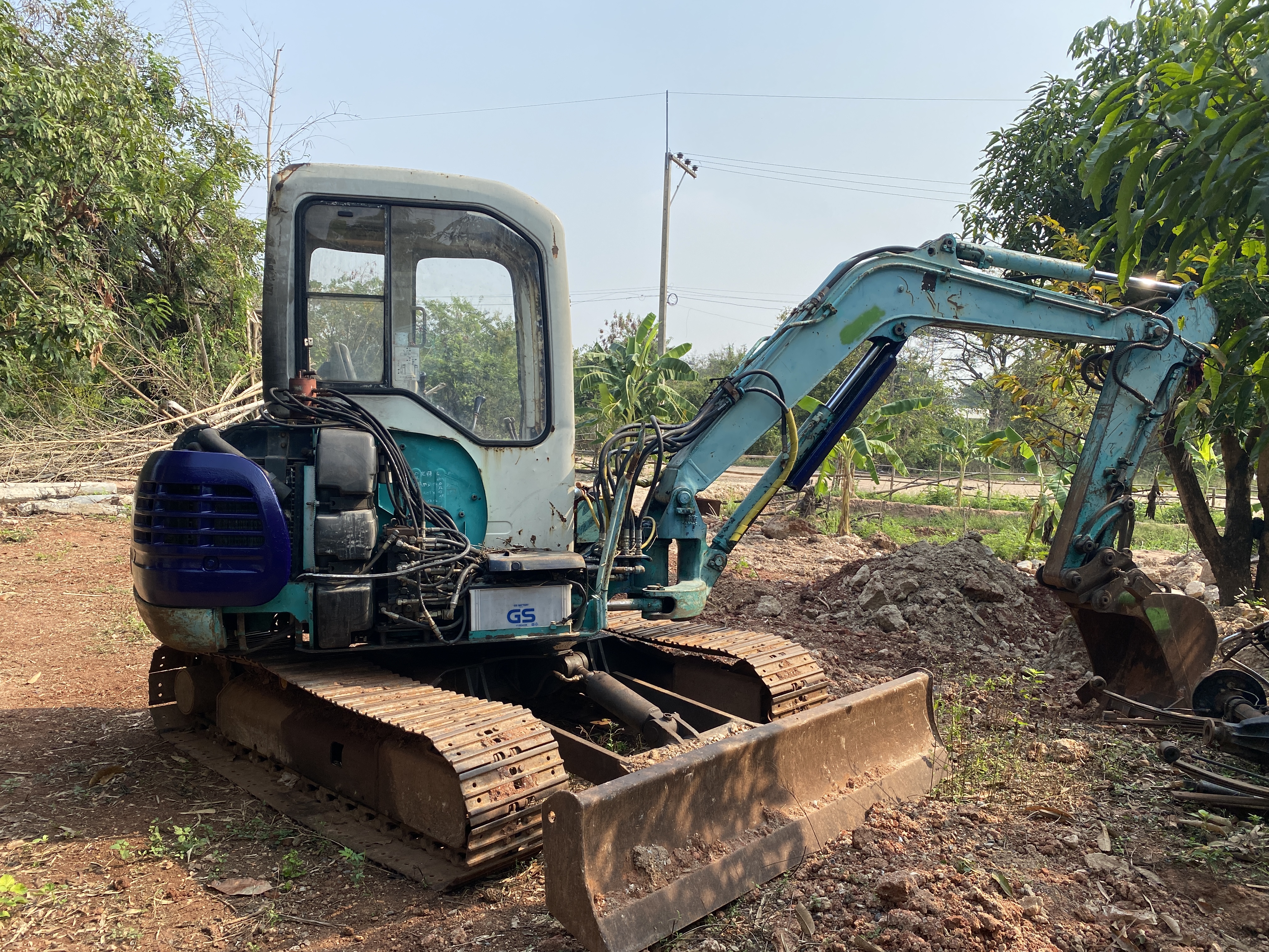 ขาย pc40-8 ใช้งานได้ปกติ ตามสภาพ