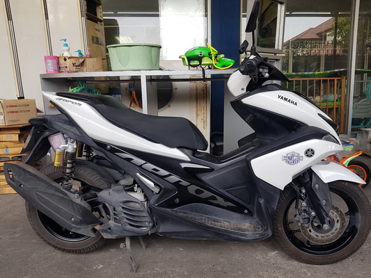 ขาย AEROX เดิมๆ  38000 บาท