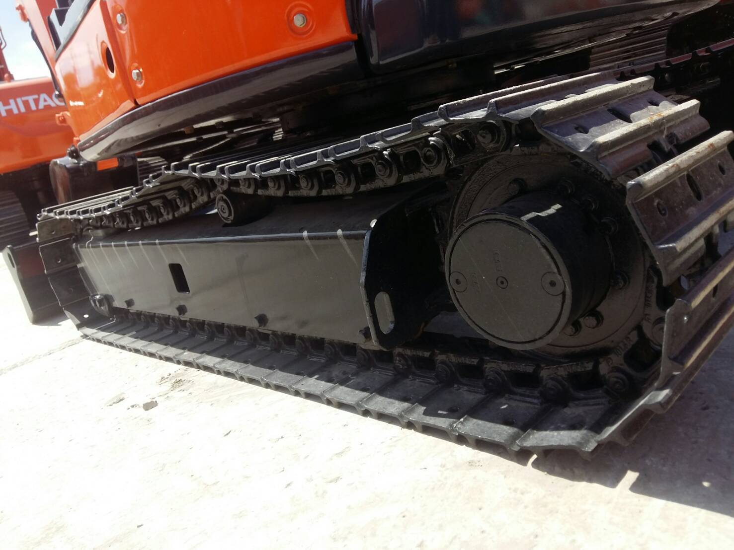 รถขุด HITACHI รุ่น ZX33U-5A Premium Used โทร 0868475260