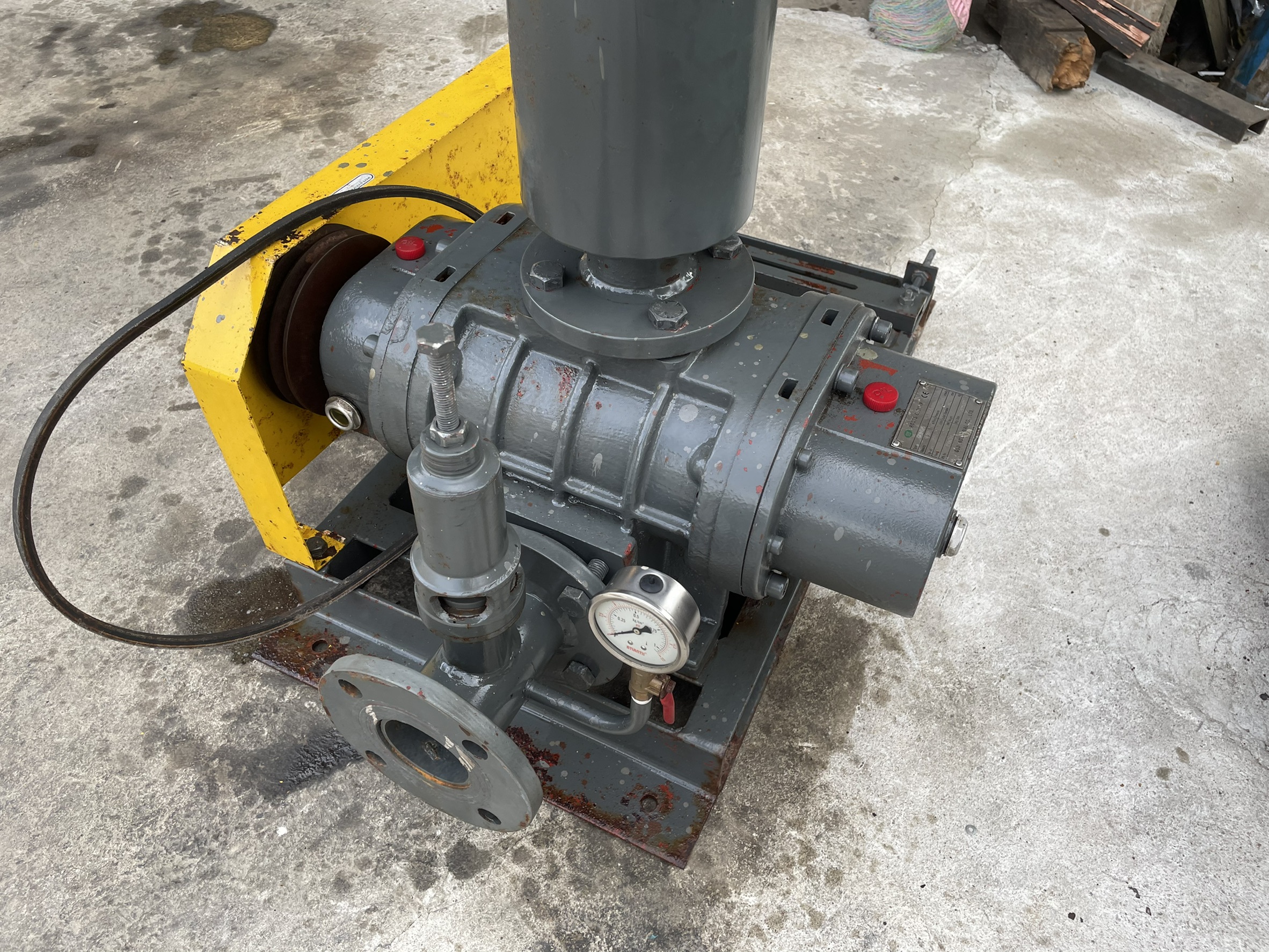 เครื่องเติมอากาศ Roots Blower