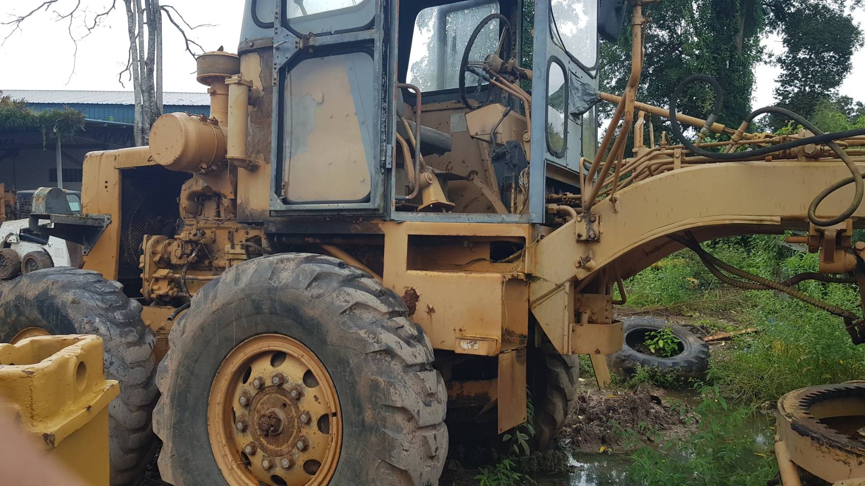 ขายรถเกรด KOMATSU GD376 H ขายรถเกรด KOMATSU GD376 H