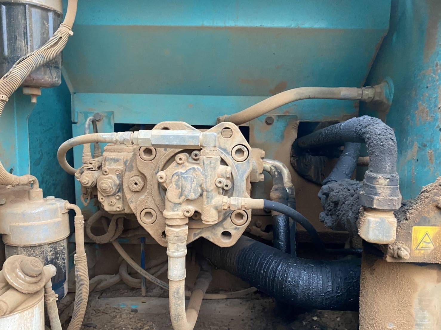 ขายรถแบคโฮ KOBELCO MARK8 YN12SUPER