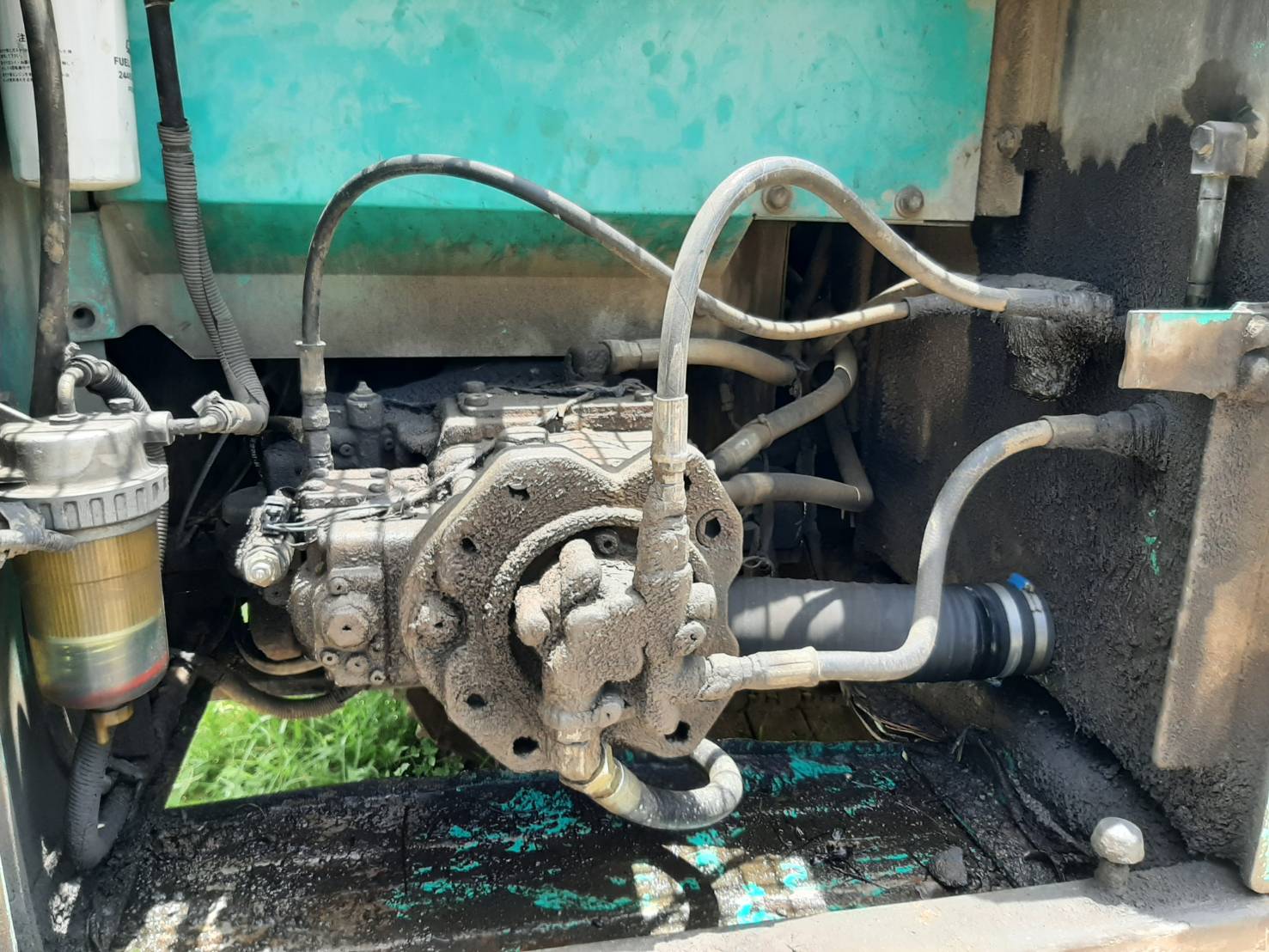 ขายรถแบคโฮ KOBELCO SK200-6 YN13