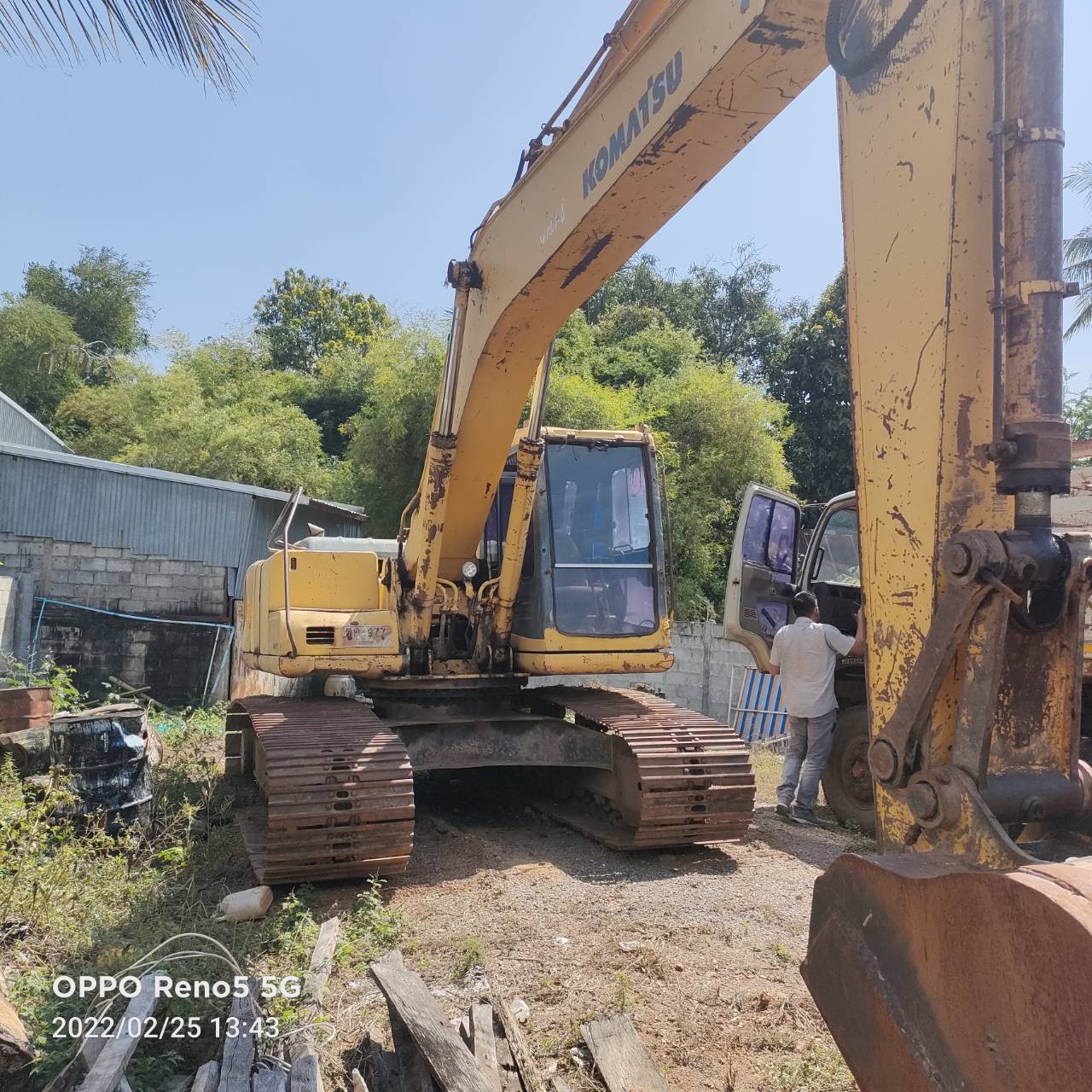 ขายรถแบคโฮ KOMATSU PC200-7