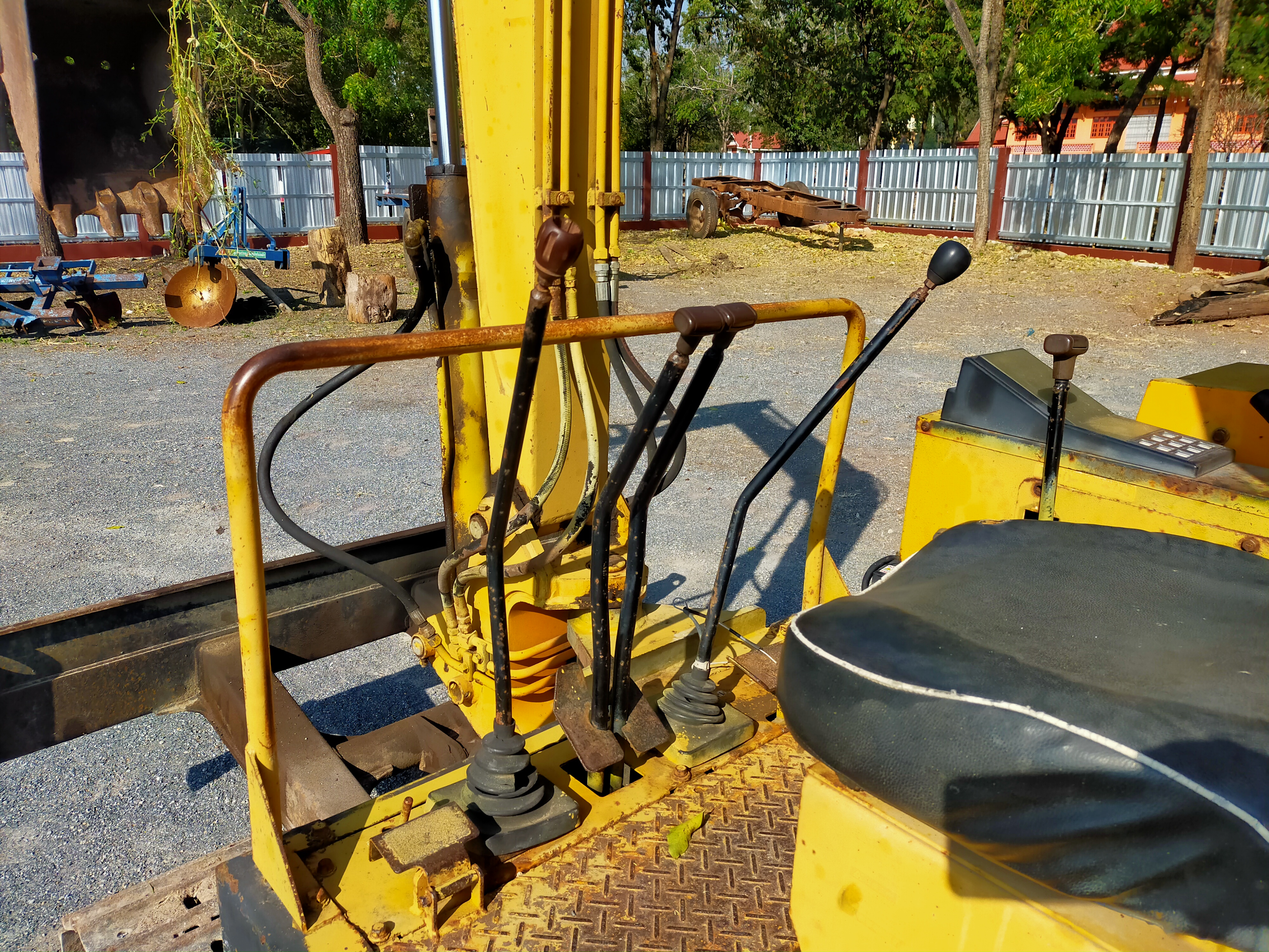 ขายรถแบคโฮ PC35