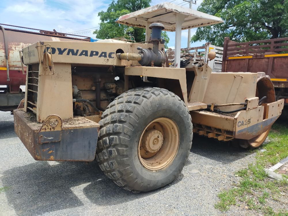 ขายรถบดสั่นเปลือกหนาม ไดนาแพคเอกสารทะเบียน