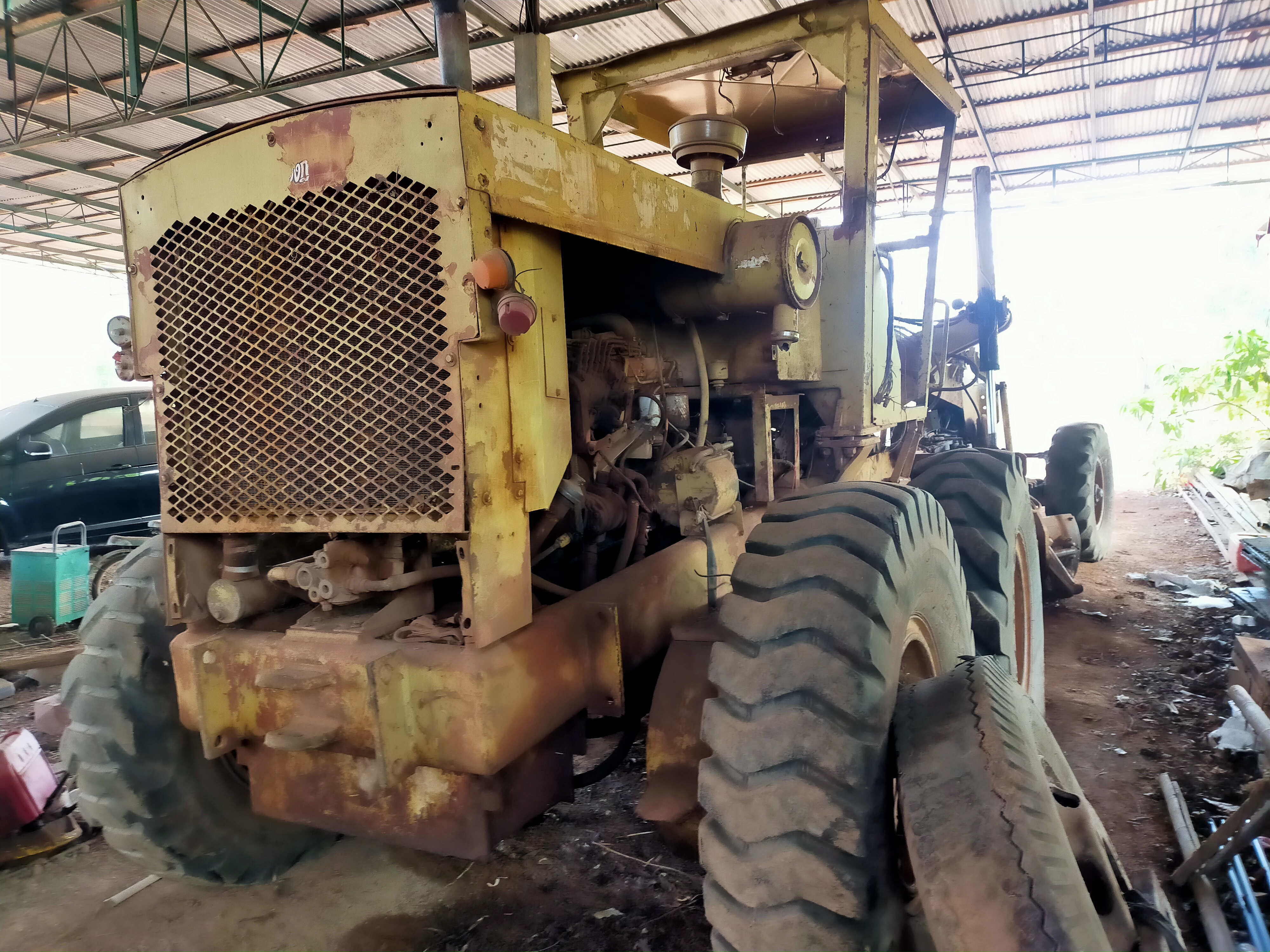 ขายรถเกรด CHAMPION 710A