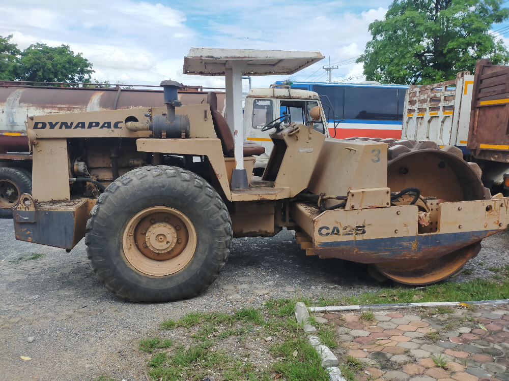 ขายรถบดสั่นเปลือกหนาม ไดนาแพคเอกสารทะเบียน