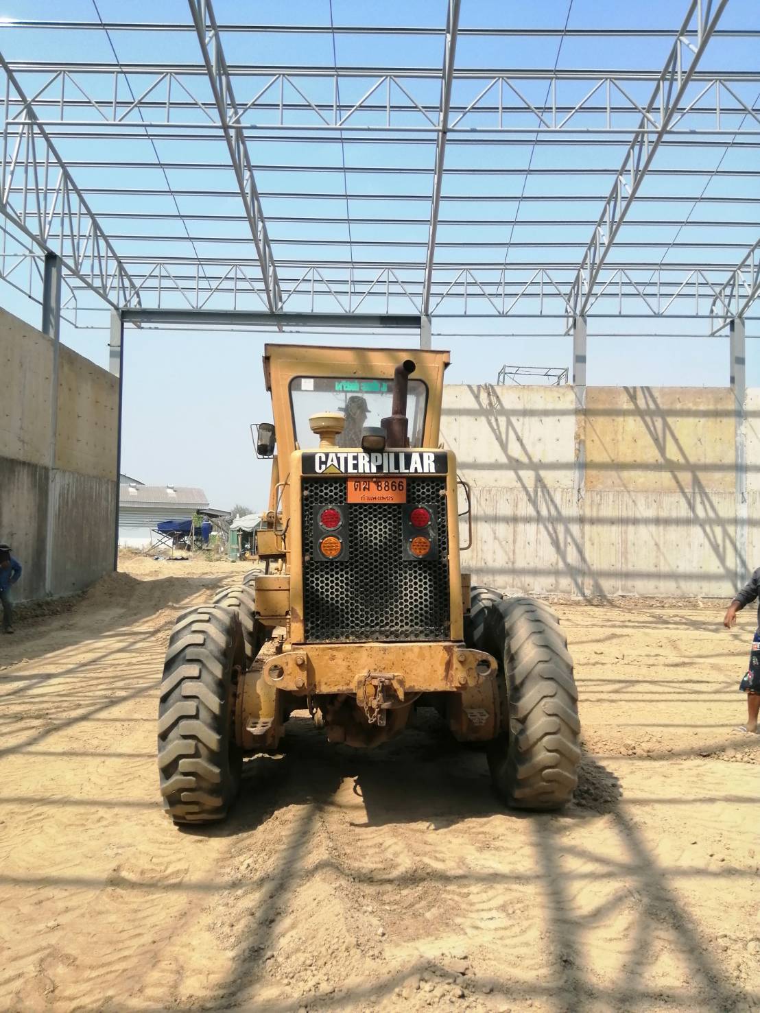 ขายรถเกรด CAT 140G เอรสารทะเบียน