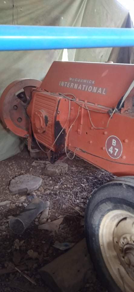 ขายเครื่องอัดฟางสภาพพร้อมไช้