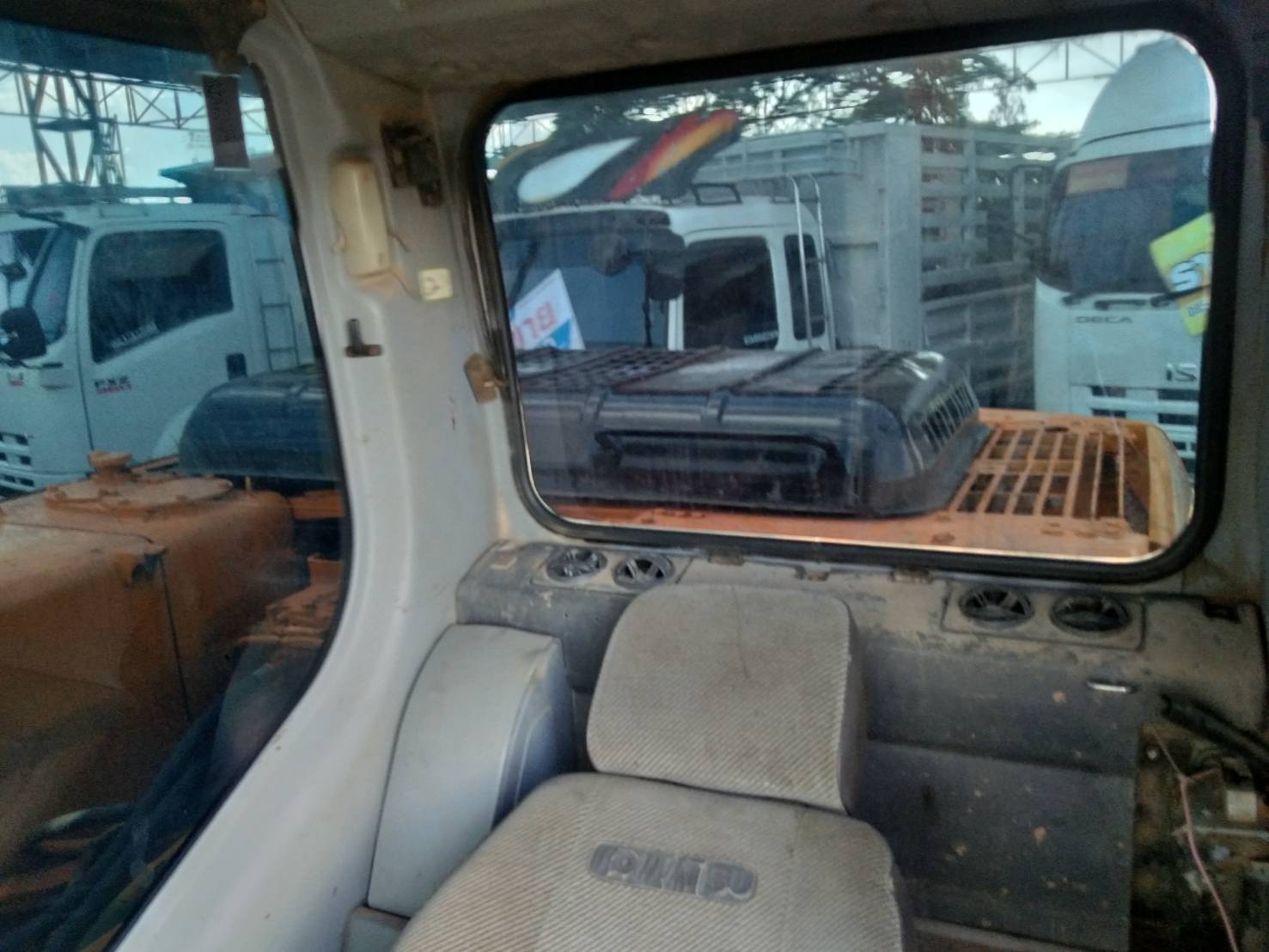 ขาย KOMATSU PC200-7