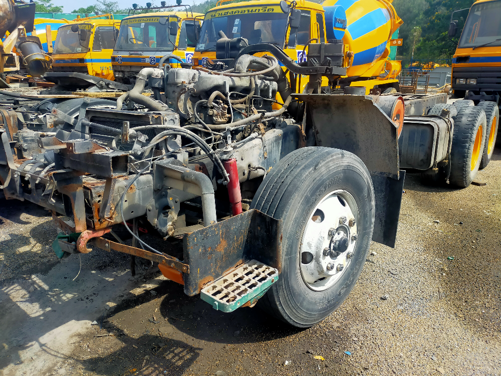 ขายคัสซีรถ nissan เครื่องเกียร์ช่วงล่างครบ ขายคัสซีรถ nissan เครื่องเกียร์ช่วงล่างครบ