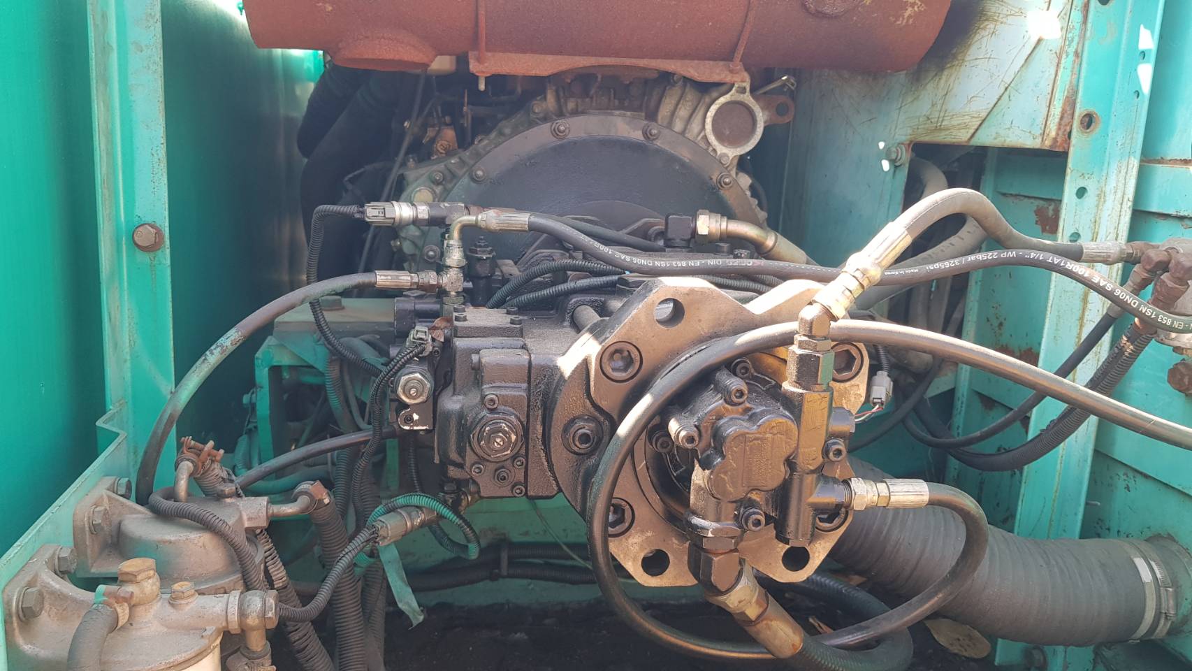 ขายรถแบคโฮ KOBELCO SK 330-6