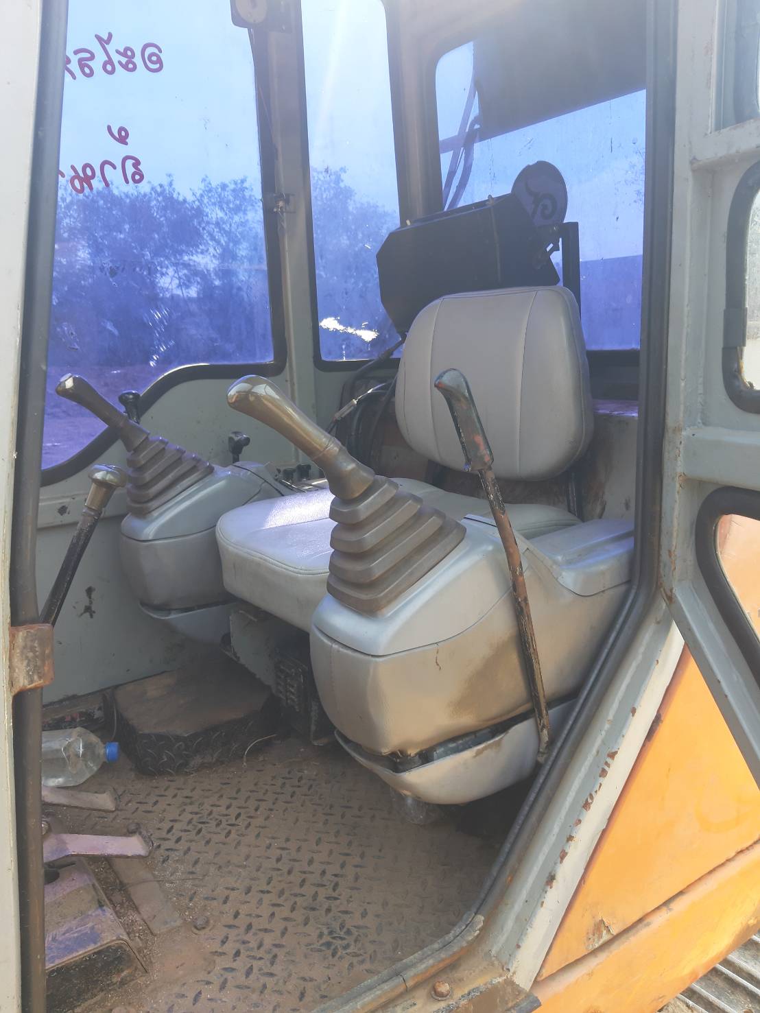 ขายรถแบคโฮ HITACHI EX35