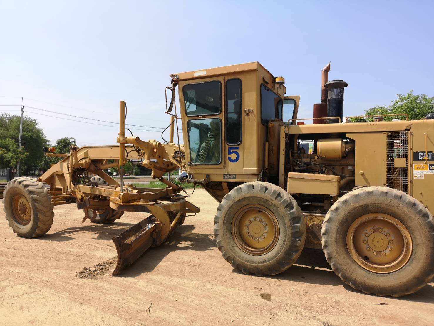 ขายรถเกรด CAT104G5MD เครื่อง8TD ขายรถเกรด CAT104G5MD เครื่อง8TD