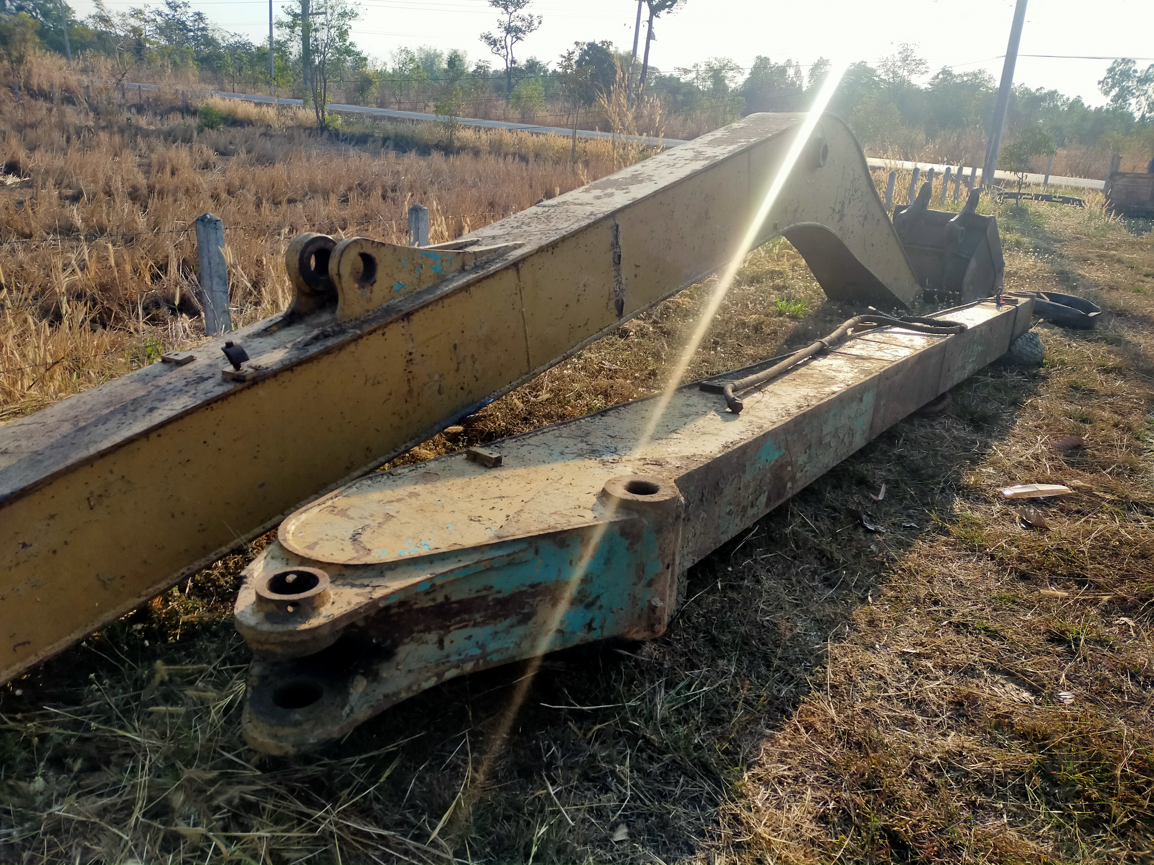 ขายบูมยาวเก่าเก็บ KOBELCO SK200