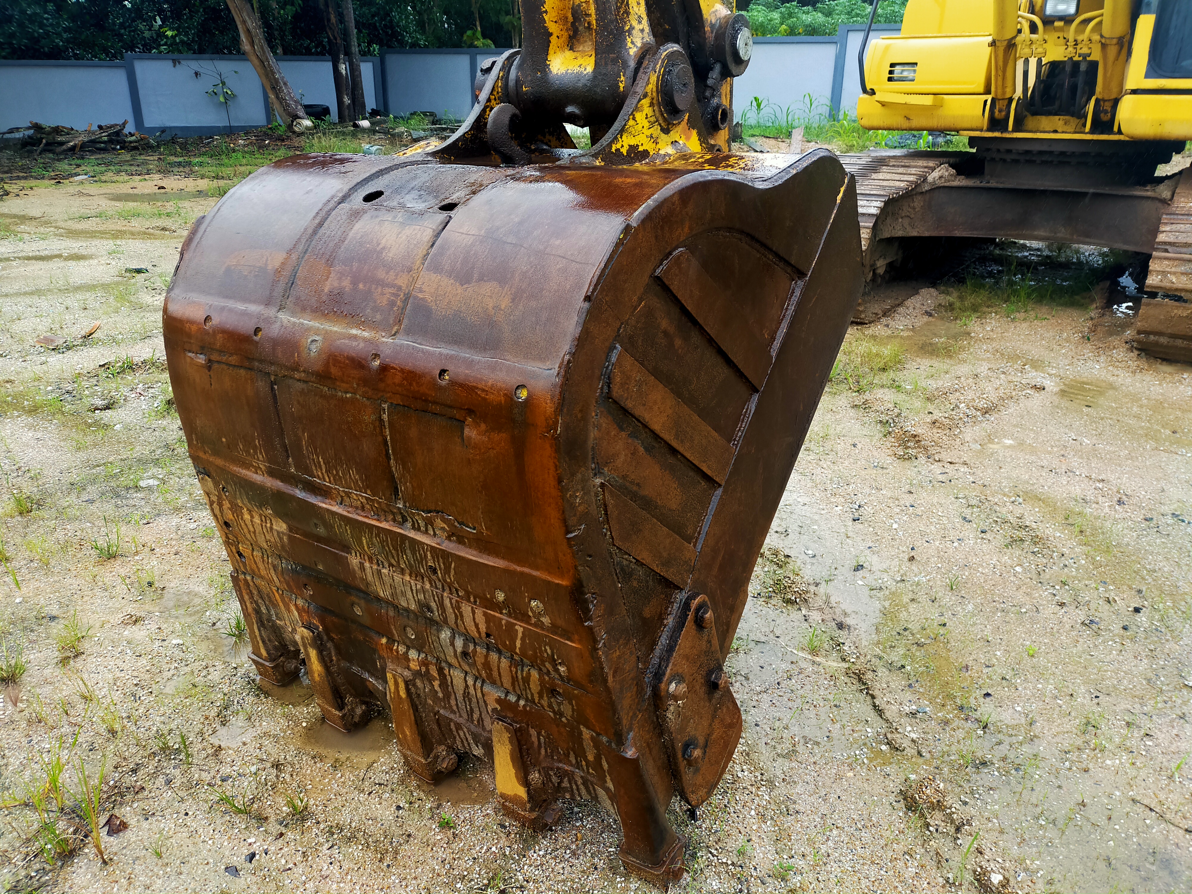 ขายรถแบคโฮ KOMATSU PC200-8