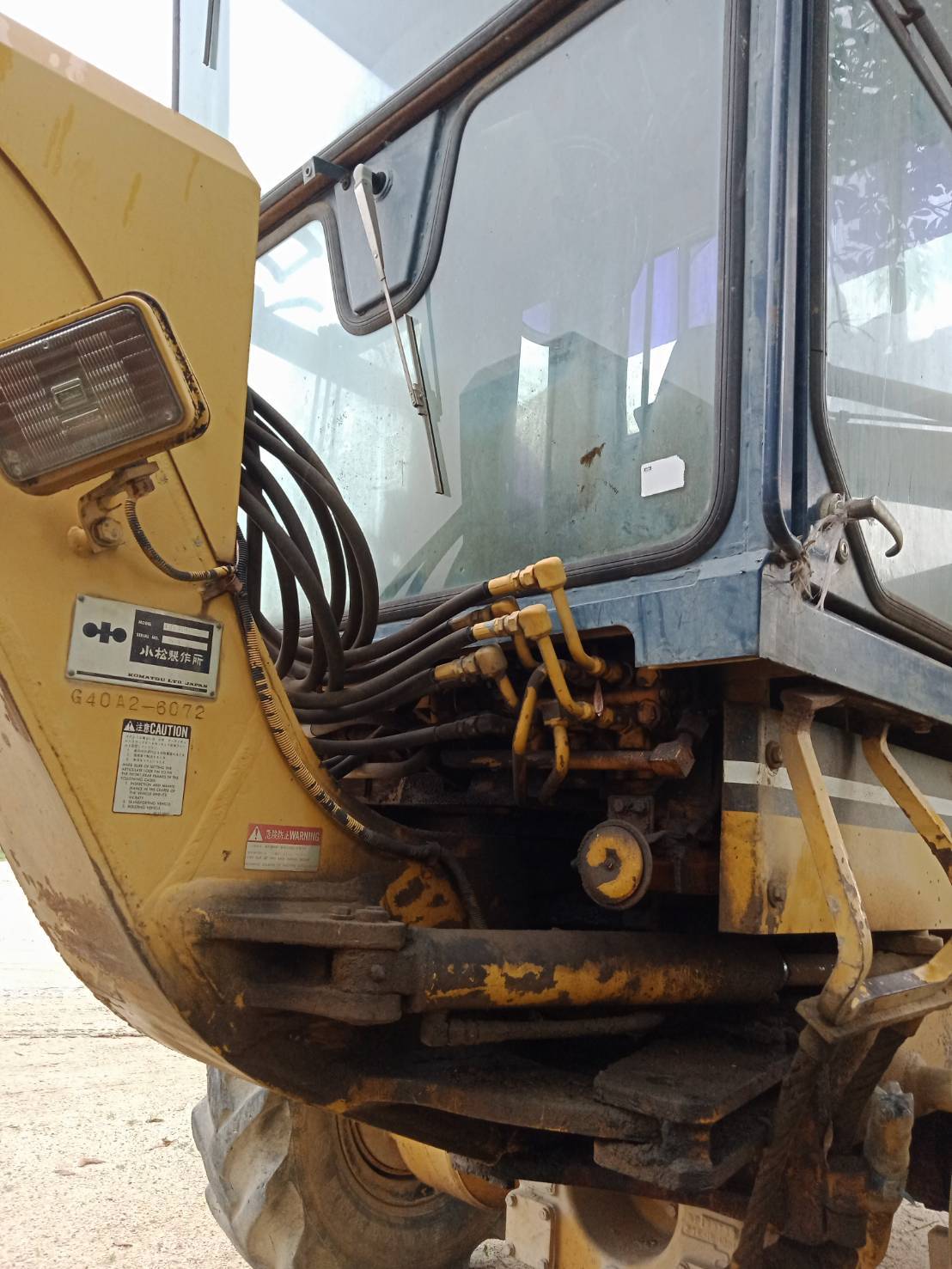 ขายรถเกรด KOMATSU GD305 เอวอ่อน