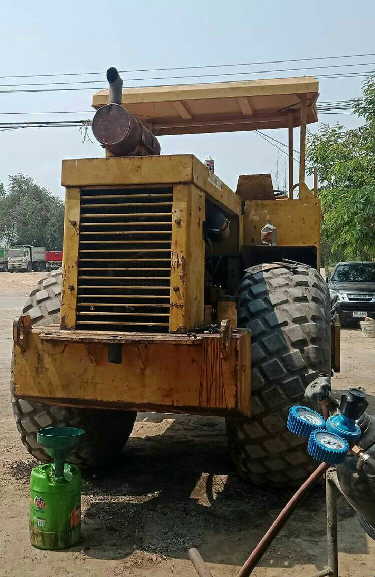 ขายรถบดสั่น VIBROMAX 1102เอกสารทะเบียน