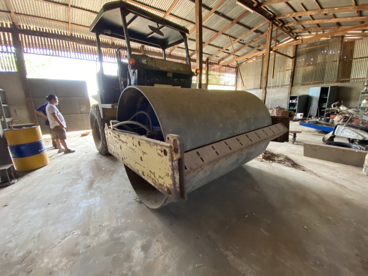 ขายรถบดVIBROMAX 1102D