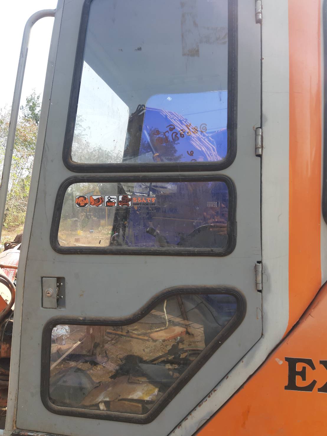 ขายรถแบคโฮ HITACHI EX35