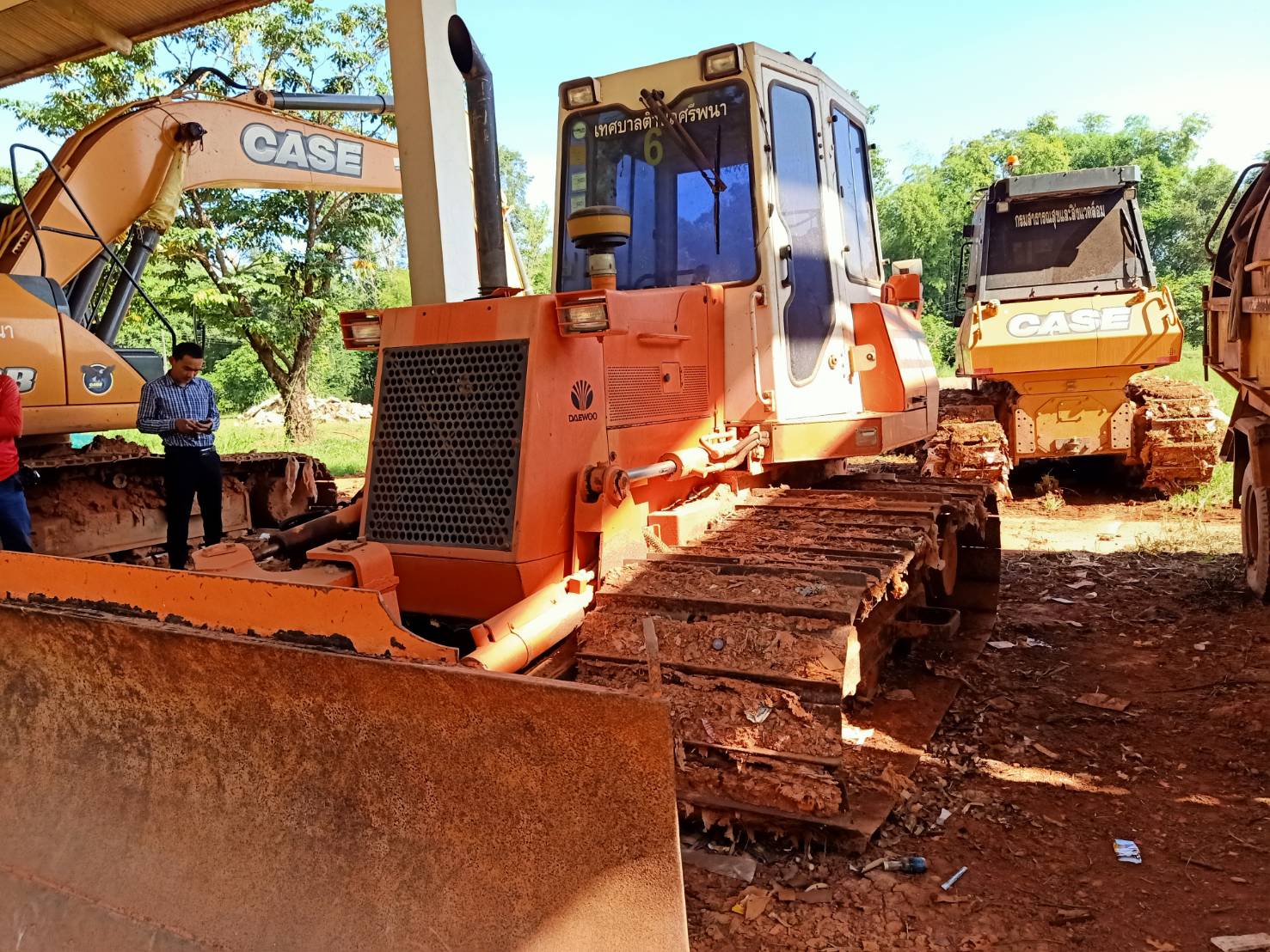 ขายรถแทรกเตอร์ DAEWOO